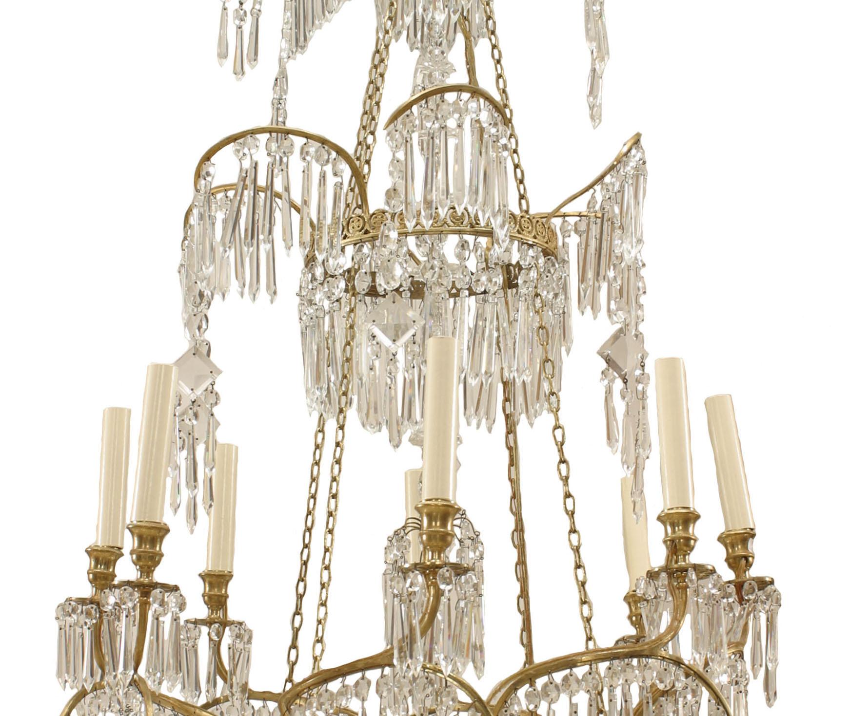 Neoclassico Lampadario russo in bronzo dorato e cristallo in vendita