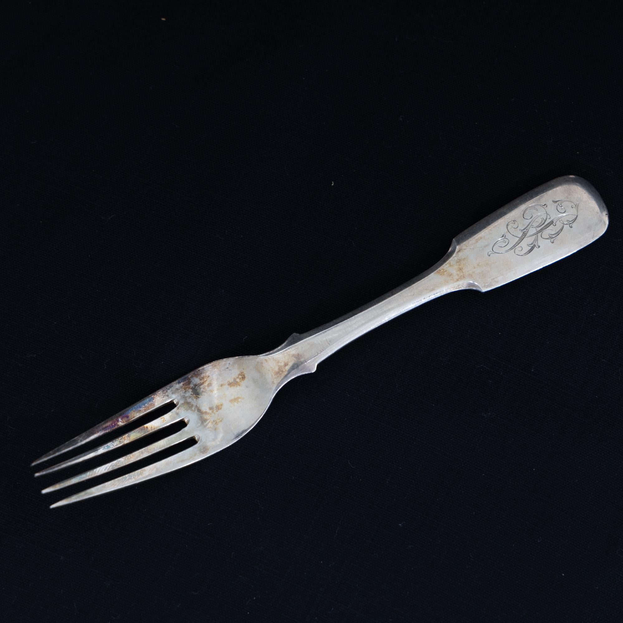 Russian Cutlery in a French Case, late 19th to early 20th Century For Sale 5