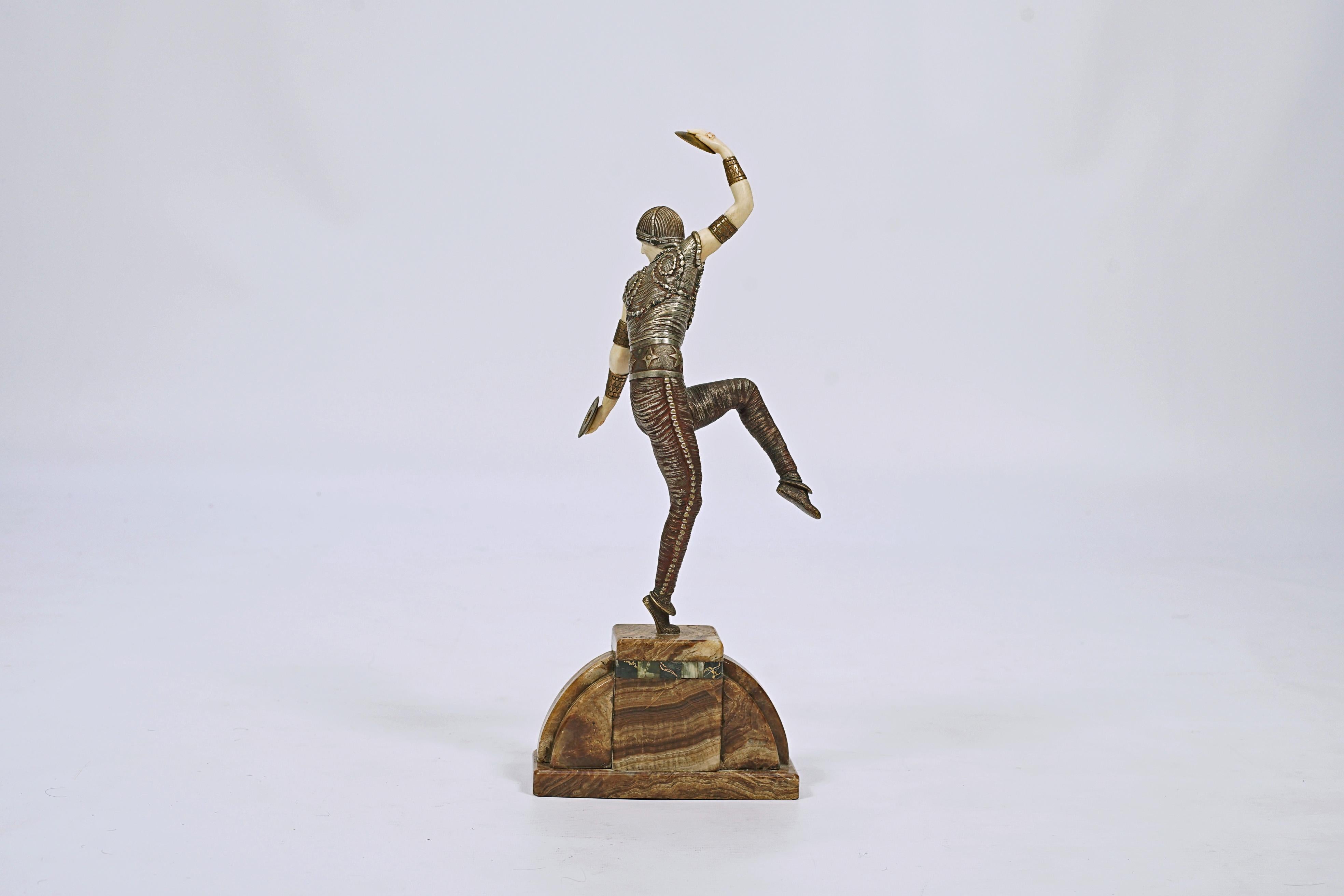 Art déco « Danseuse russe » « Nijinsky » de Demetre H. Chiparus. en vente