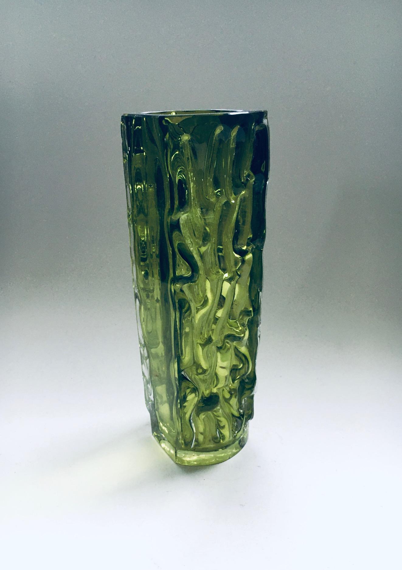 Russian Design Lead Crystal Art Glass Vase by Aknuny Astvatsaturyan USSR 1960's For Sale 2