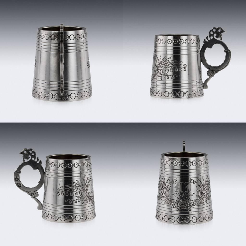 XIXe siècle Service à vodka russe de huit pièces en argent et en verre, vers 1880 en vente