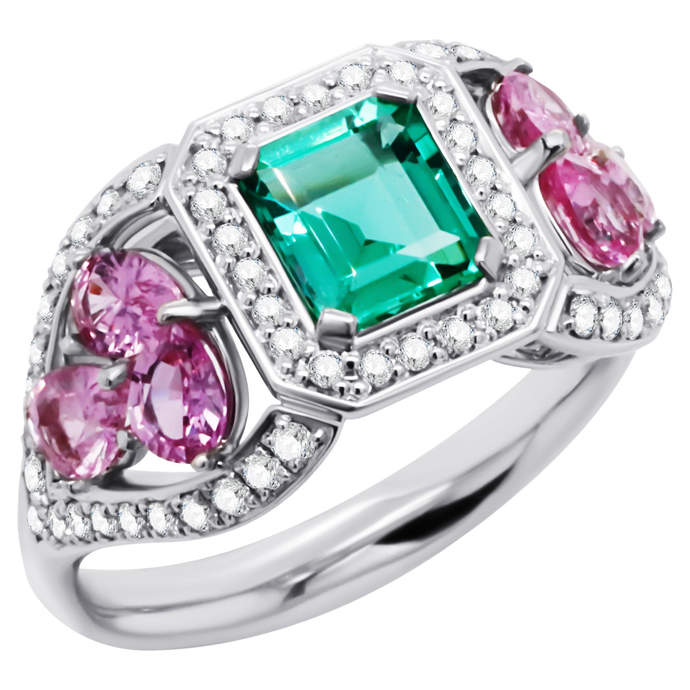Russian Emerald and Pink Sapphires 18K Gold Diamonds Ring
