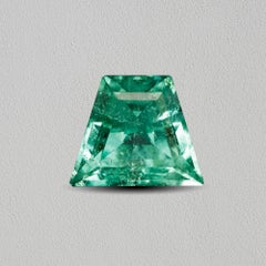 Russian Emerald Ring Gem 0.66 Carat Weight Fancy Shape
