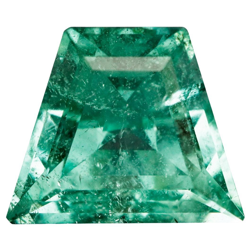 Russian Emerald Ring Gem 0.66 Carat Weight Fancy Shape