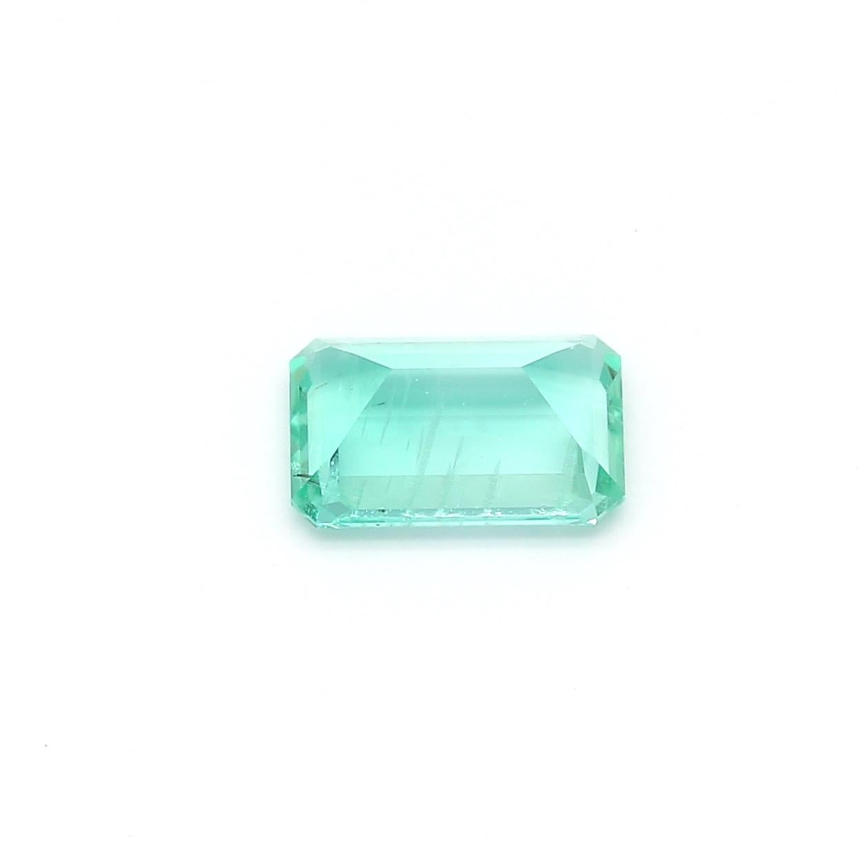 Emerald cut are a popular choice in the gemstone industry, and are considered to be the most beautiful among other emerald shapes.
This exceptional quality 1.27 gemstone would make a custom-made jewelry design. Perfect for a Ring or Pendant.

Shape