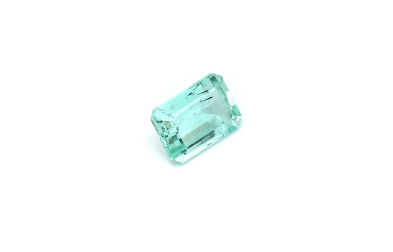 Modern Russian Emerald Ring Gem 1.38 Carat Weight ICL Certified For Sale
