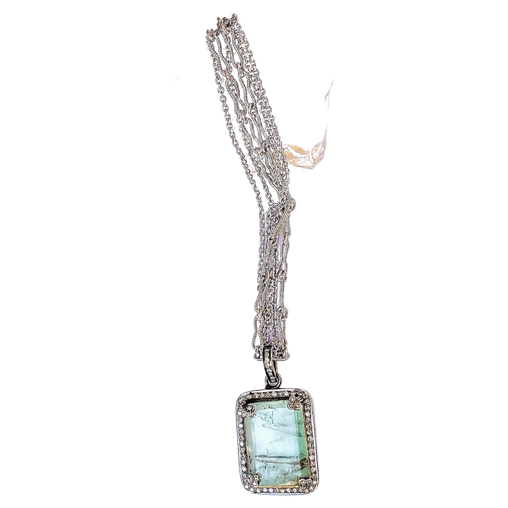 Description
Lovely with character, Russian Emerald and pave diamond pendant necklace suspended from a triple chain.
Item # N3681

Materials and Weight
Emerald, 24 x 19mm, rectangle cut, 6.9 carats.
Pave diamonds, .50 carats.
Pendant, 34 mm.
Pendant,