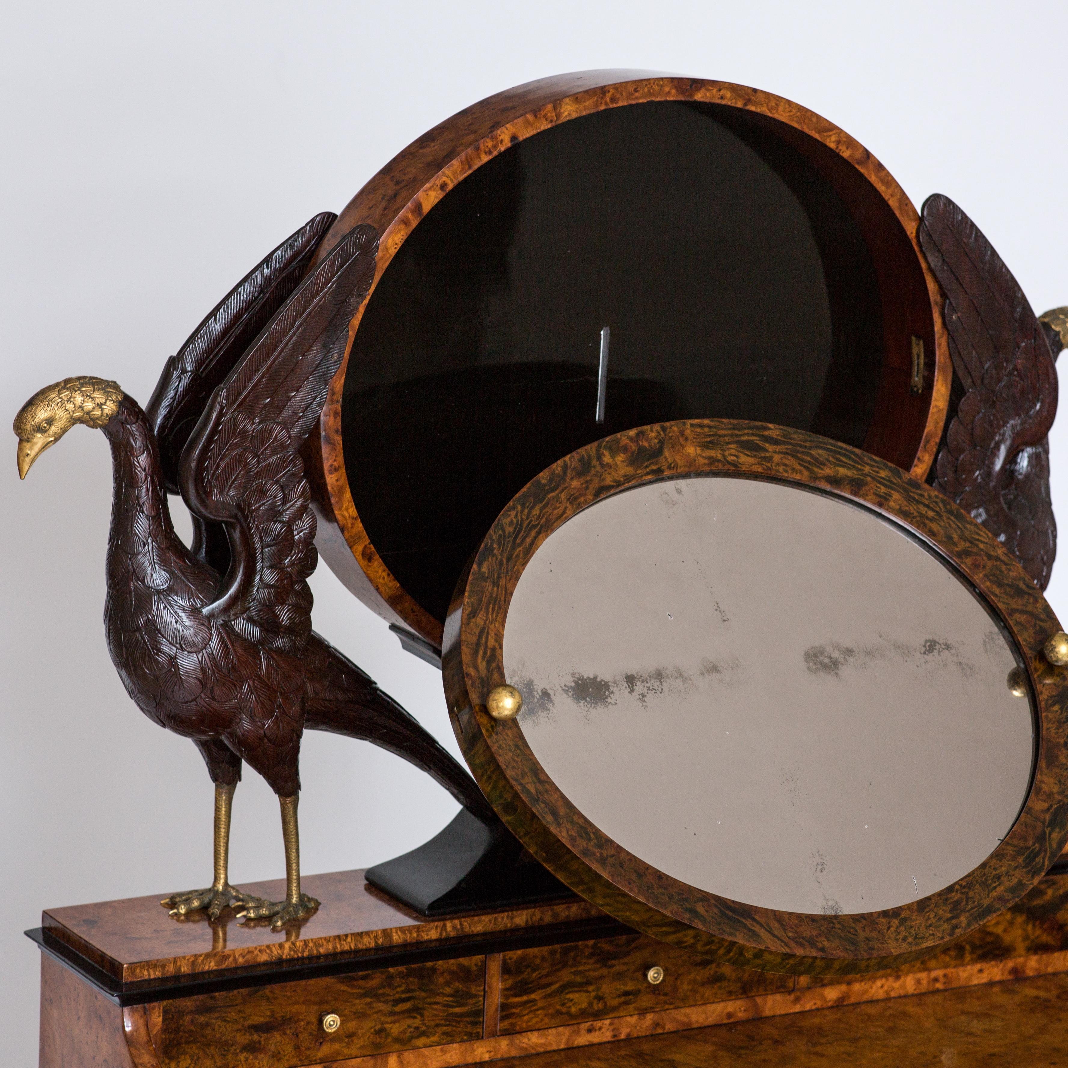 Russian Empire Dressing Table with Mahogany Carvings and Gilt Bronzes For Sale 6