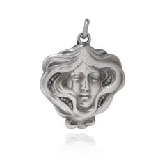 Russian Fabergé Art Nouveau Silver Pendant