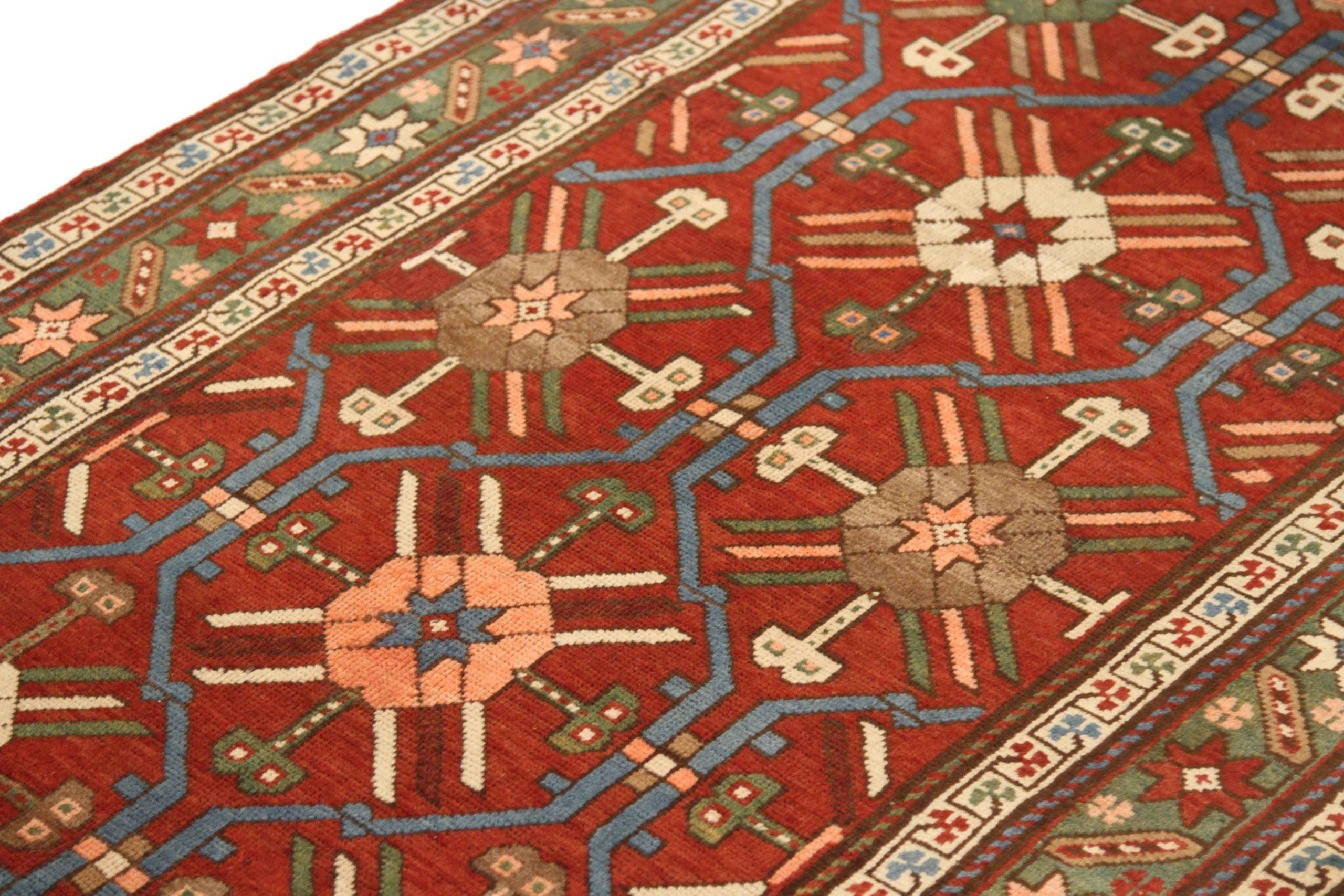 Russe Tapis de course russe Gharebagh Circa 1910 - Laine Bleu Vert Ivoire Rouge 71864 en vente
