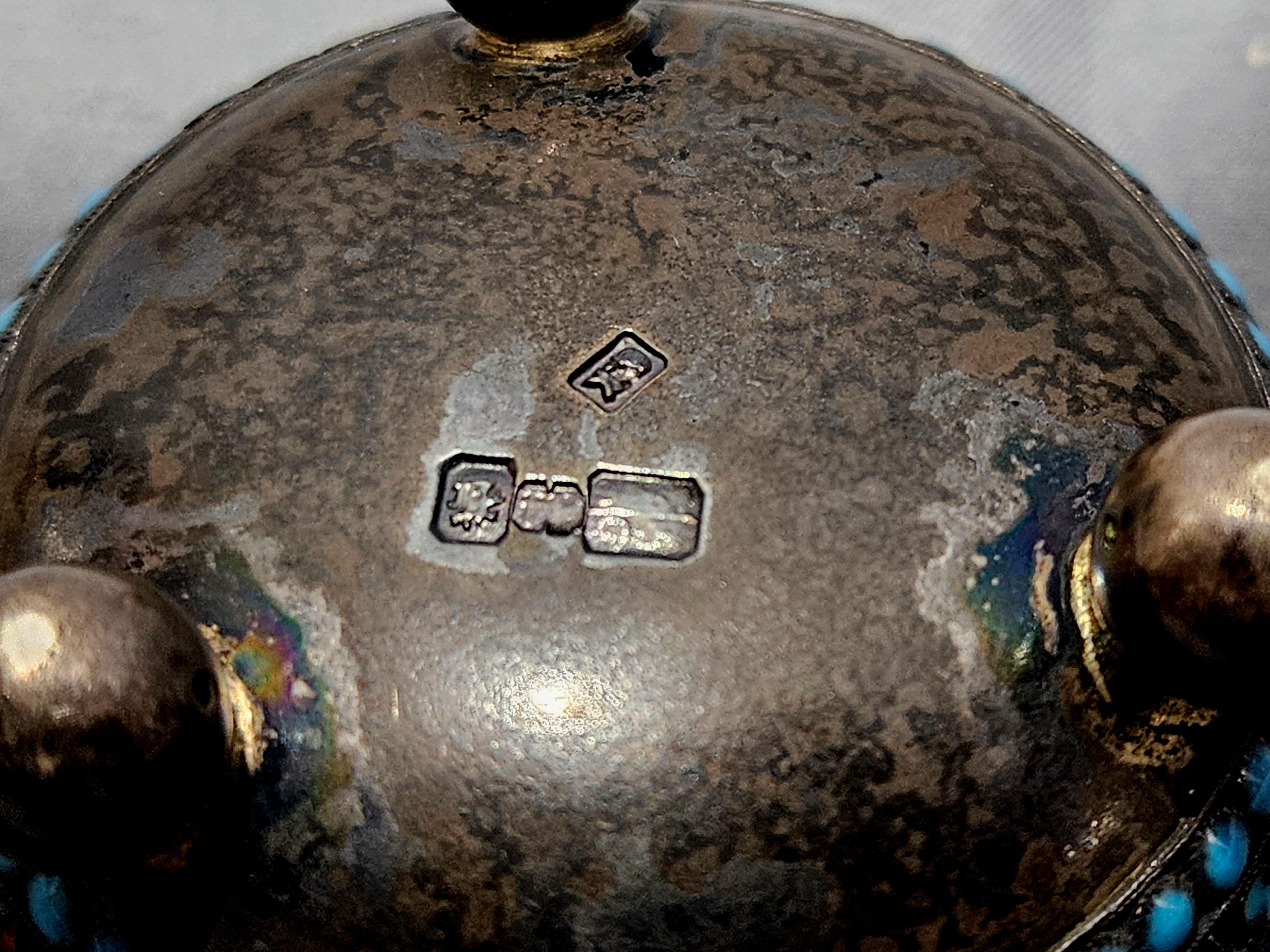 Russian Gilt Silver and Cloisonné Enamel Salt and Spoon im Angebot 3