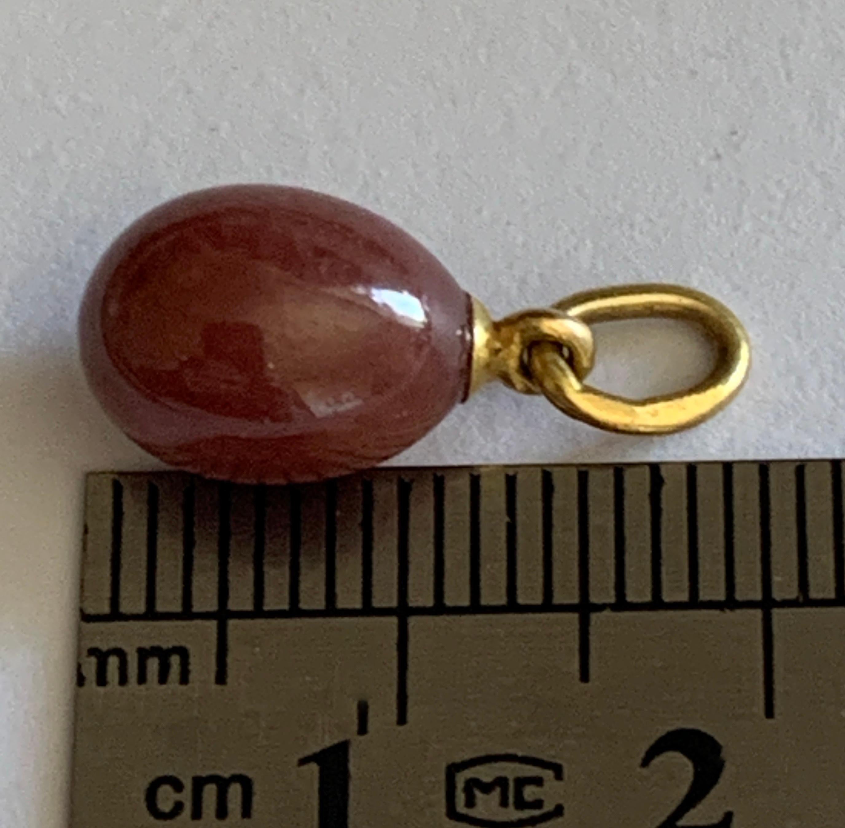 Charm a forma di uovo montato in oro russo 14ct A.H. in vendita 7