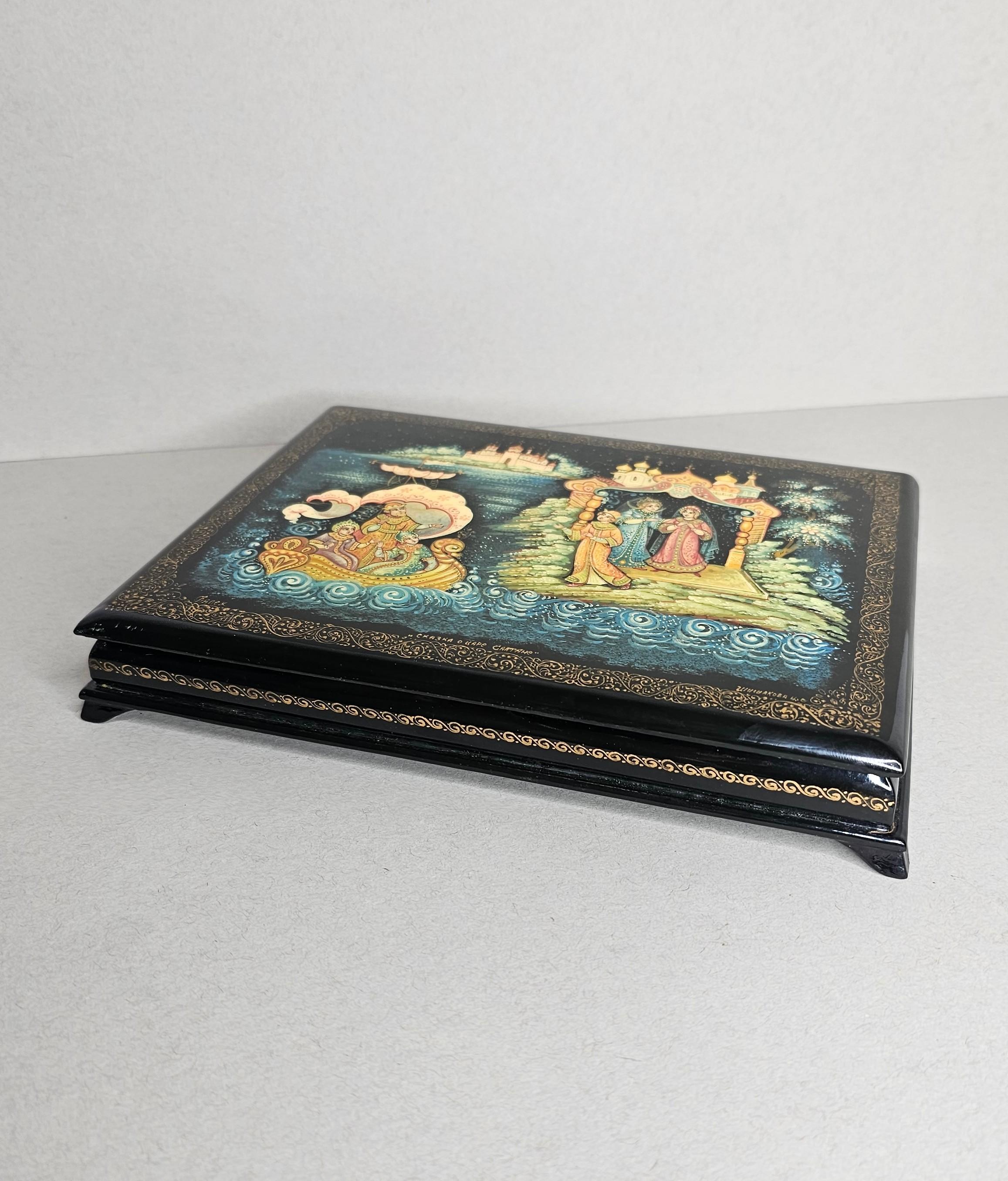 Russian Hand Painted Lacquerware Palekh Miniature Table Box  For Sale 3