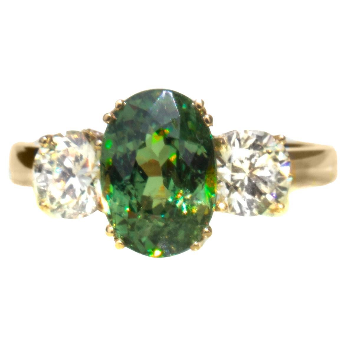 Russischer 18 Karat Ring mit Demantoid-Granat und Diamant, russischer „Horsetail-Einschluss“