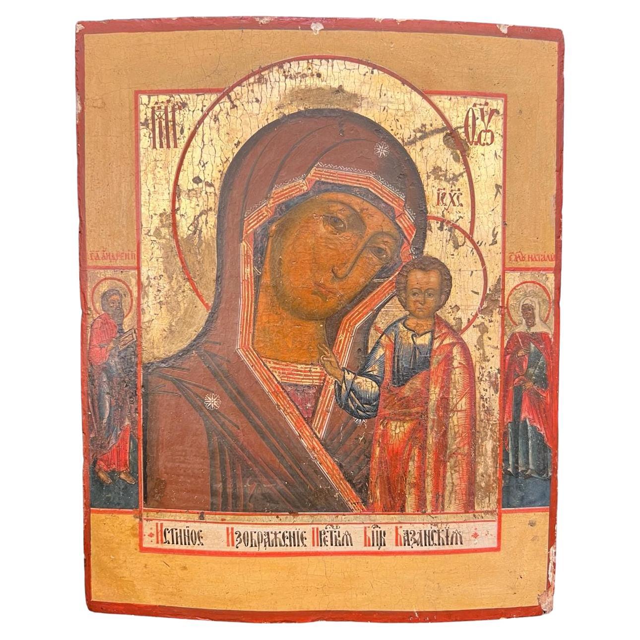 Russische Ikone „Unsere Lady of Kazan“ mit ausgewählten Heiligen, Mitte des 19. Jahrhunderts im Angebot