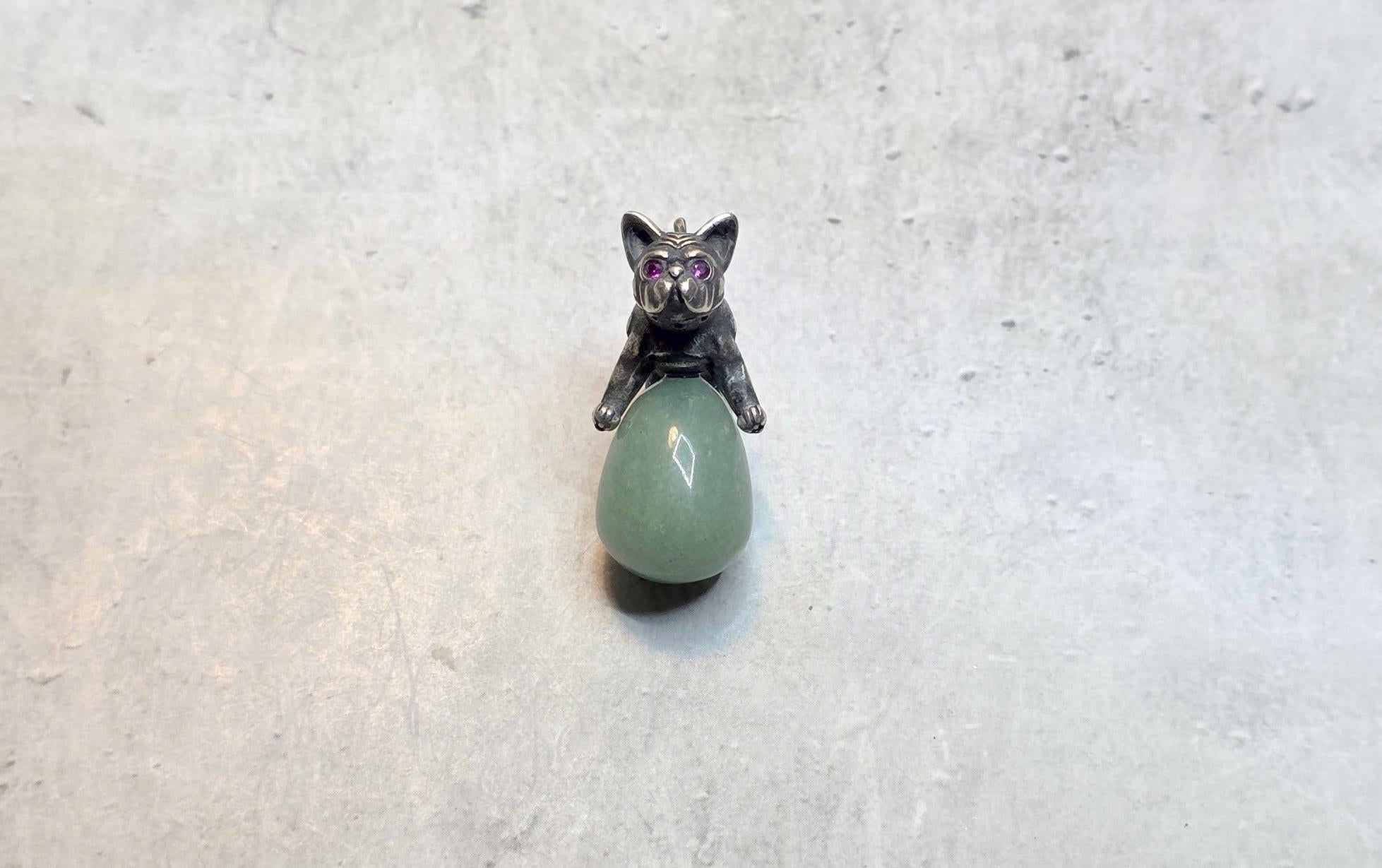 Russian Imperial Jade Egg Pendant with Silver Bulldog and Ruby Eyes For Sale 2