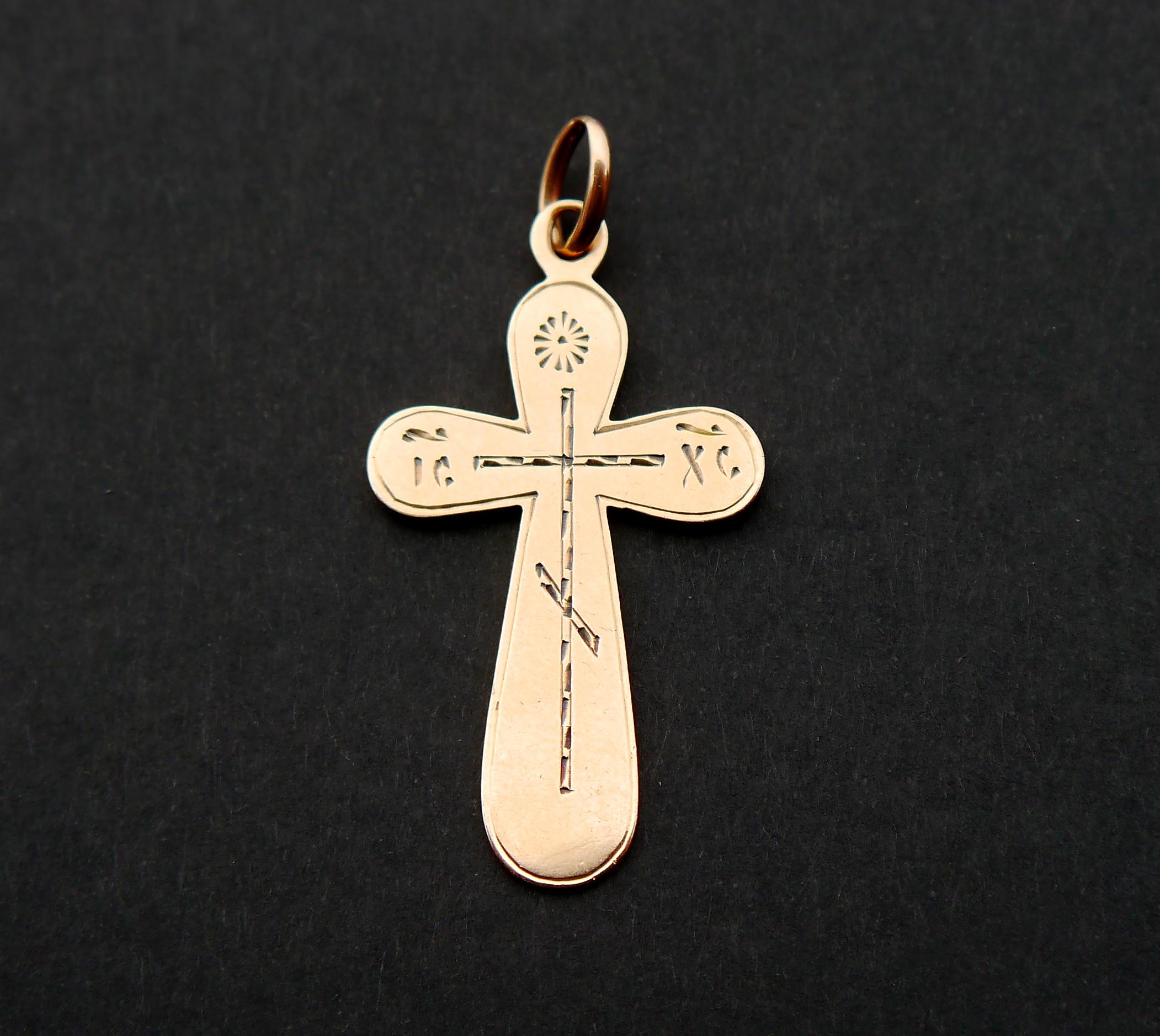 Russisches kaiserlich-orthodoxes orthodoxes Kreuzkreuz-Kreuz-Kreuzkreuz, Massiv 56 / 14K Gold /4,5cm / 4.2gr (Art nouveau) im Angebot