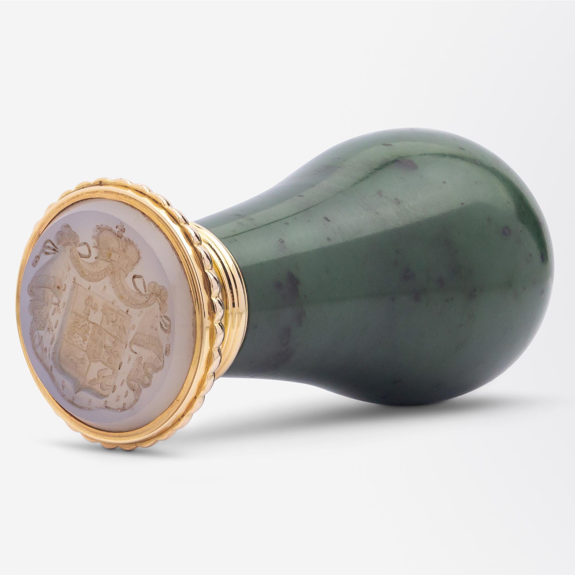 Uncut Russian 'Imperial Period', Nephrite Jade, Gold and White Chalcedony Desk Seal