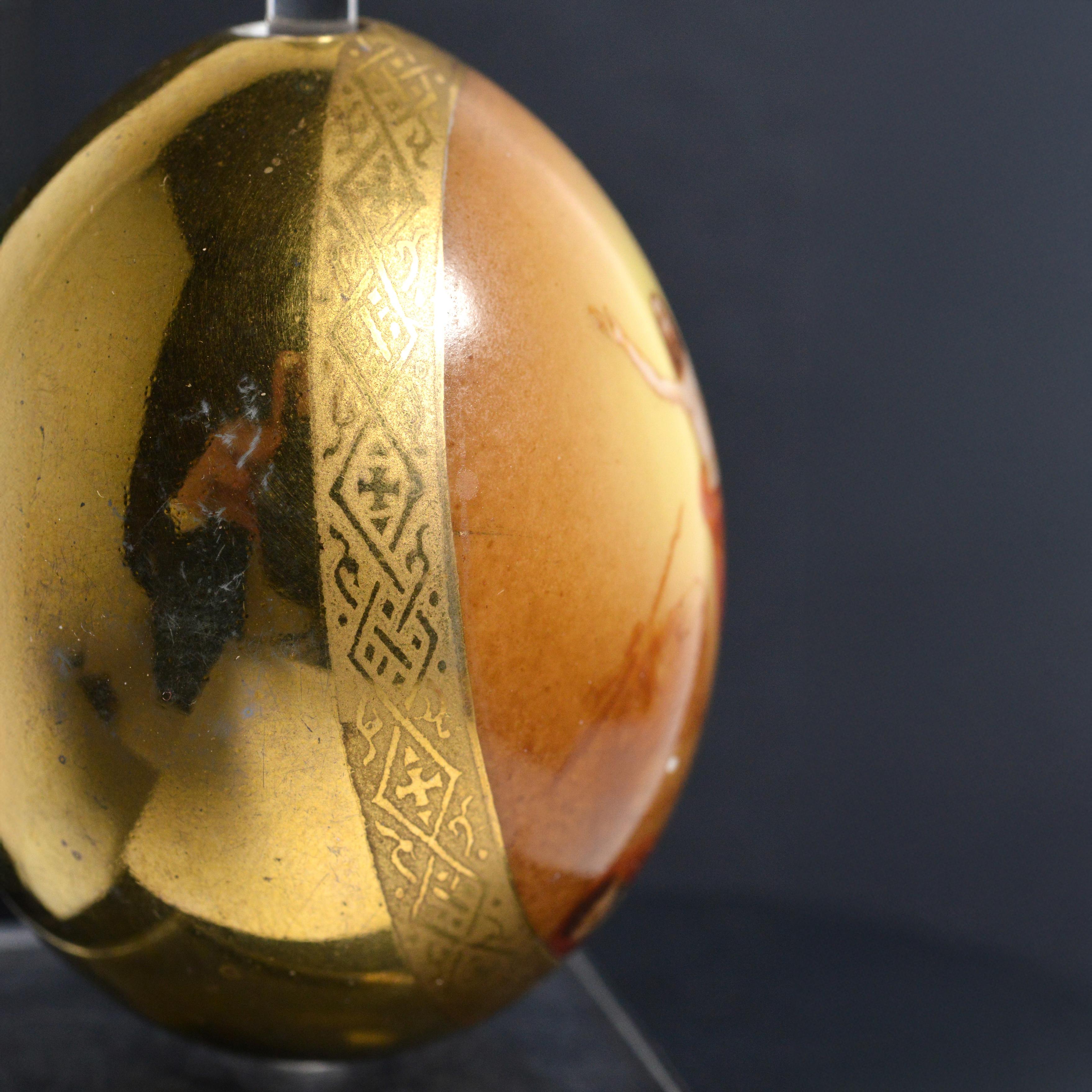 Empire Russian Imperial Porcelain Easter Egg 19th century Rising Christ For Sale