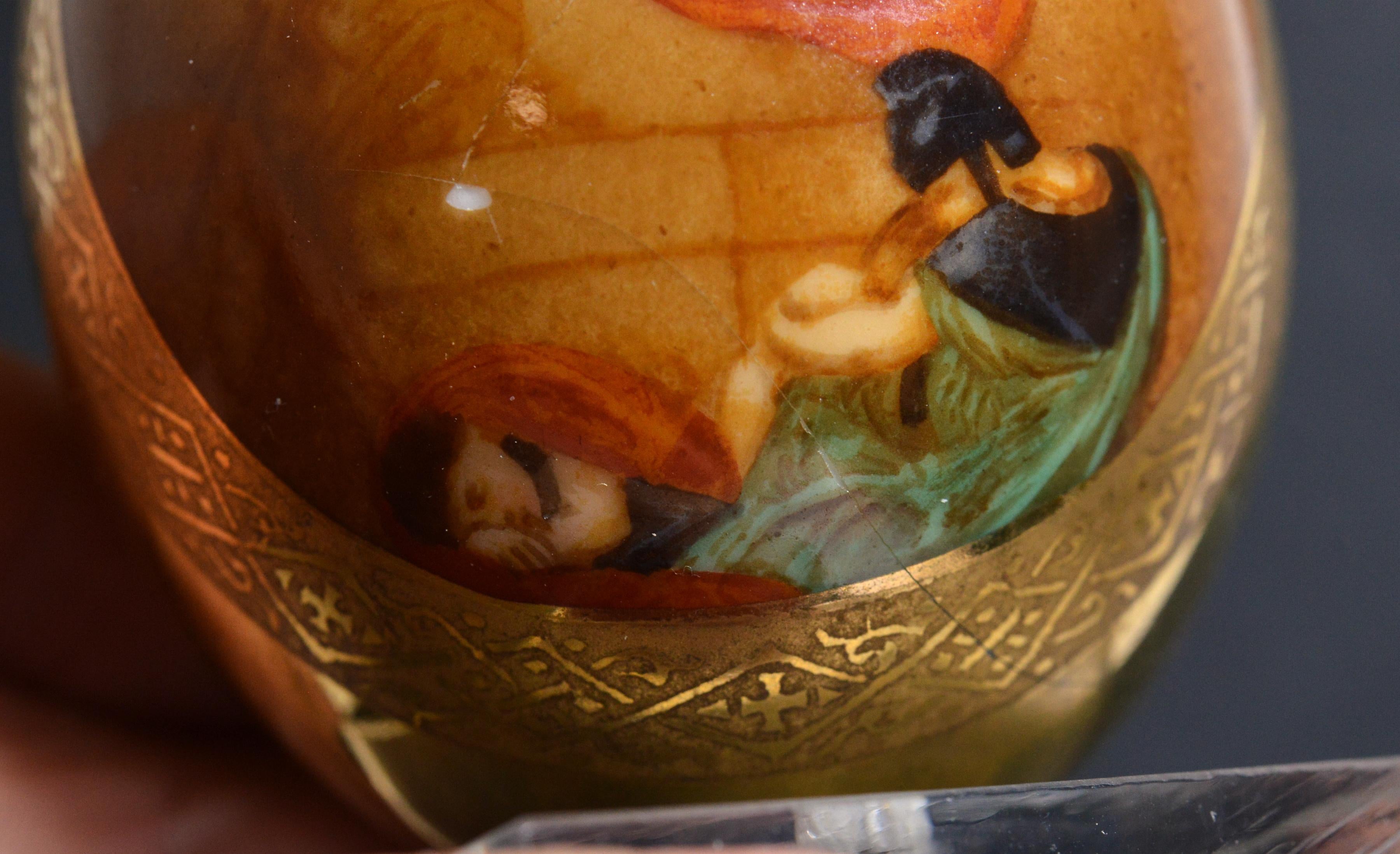 Russian Imperial Porcelain Easter Egg 19th century Rising Christ In Fair Condition For Sale In Sweden, SE