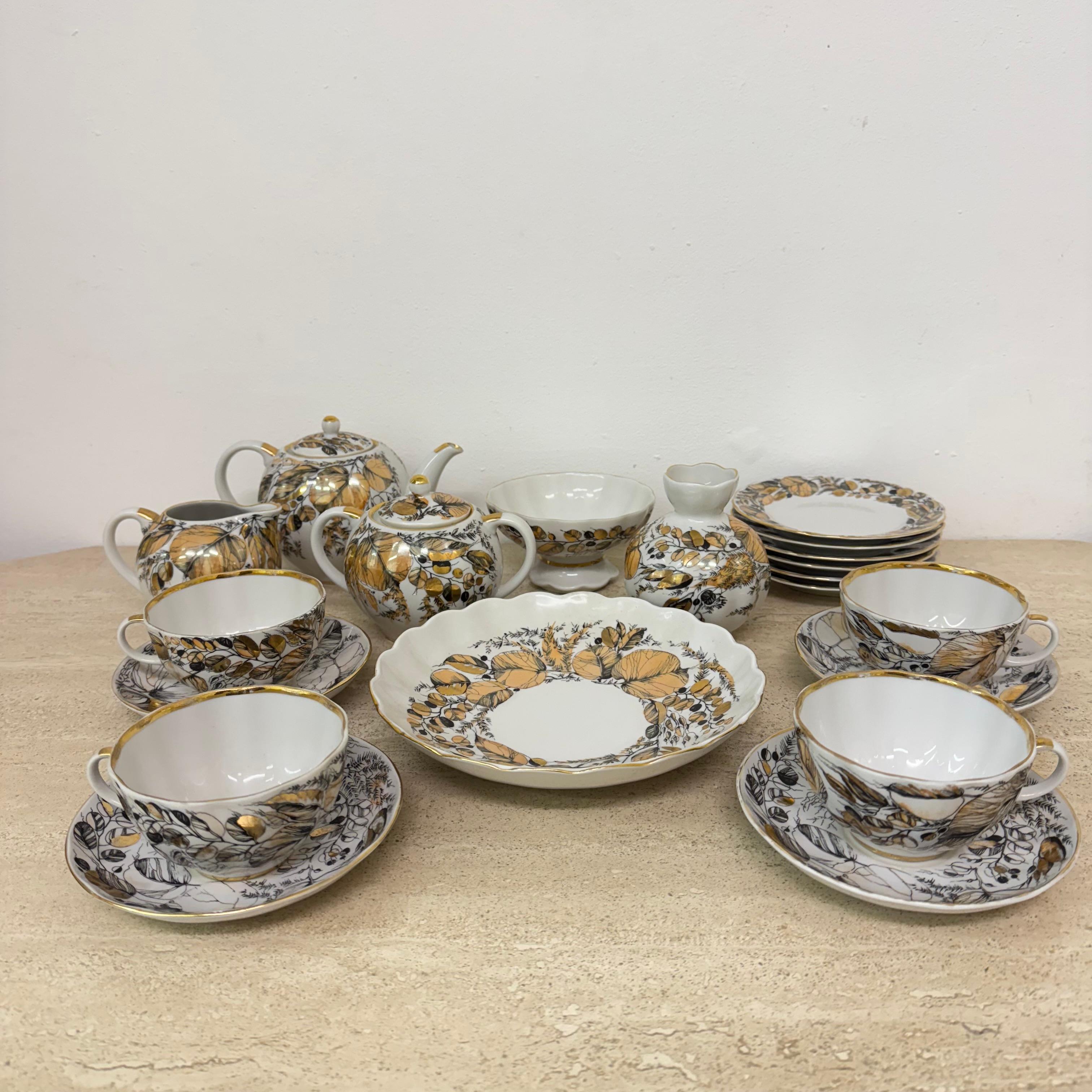 Unknown Russian imperial porcelain Tea set Lomonosov made in USSR Golden Autumn For Sale