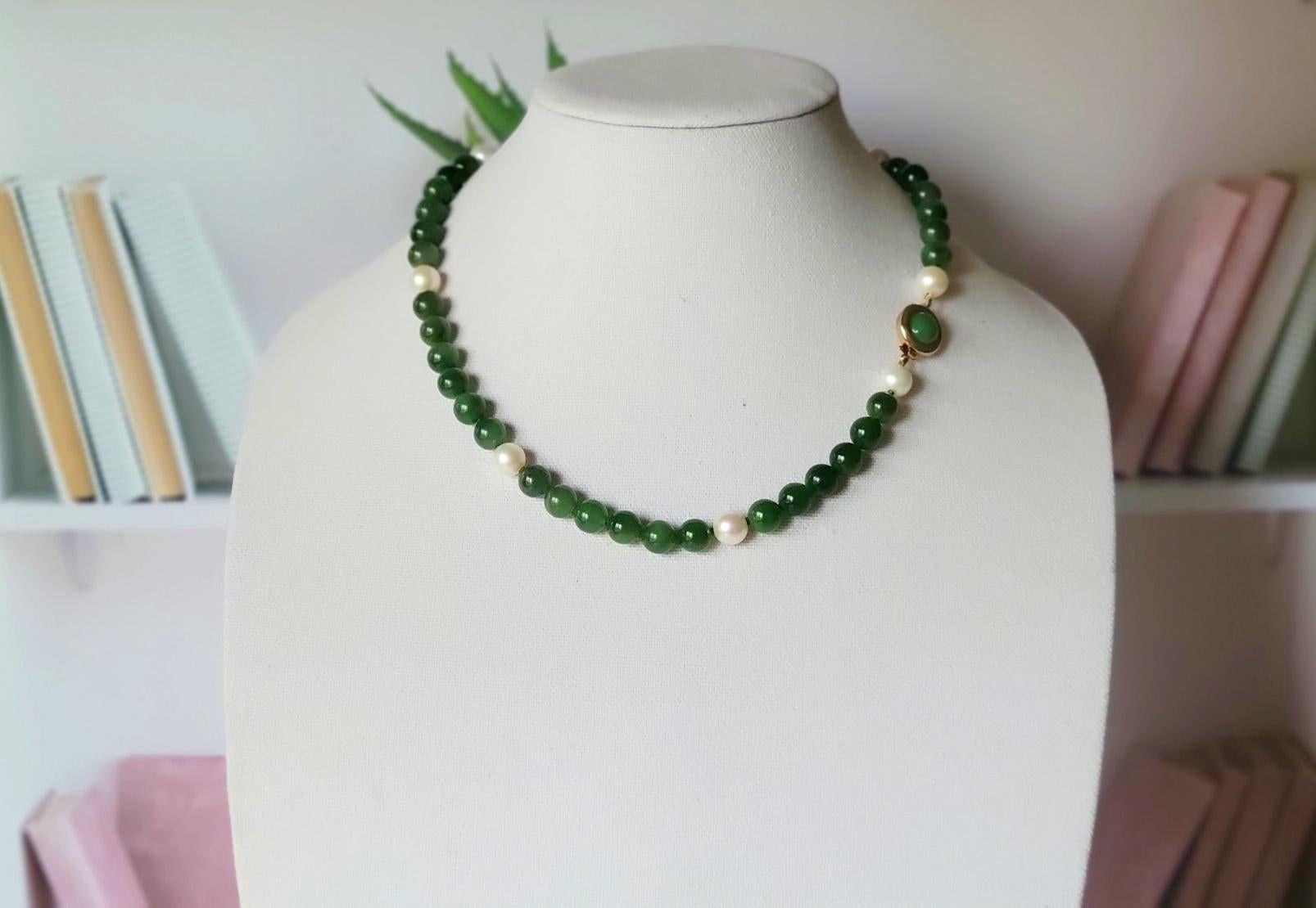 Russian Jade & Akoya Pearl Necklace For Sale 5