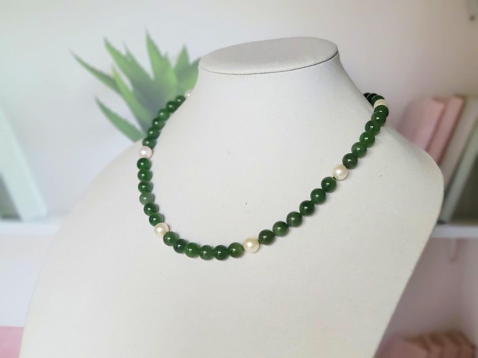 Russian Jade & Akoya Pearl Necklace For Sale 2