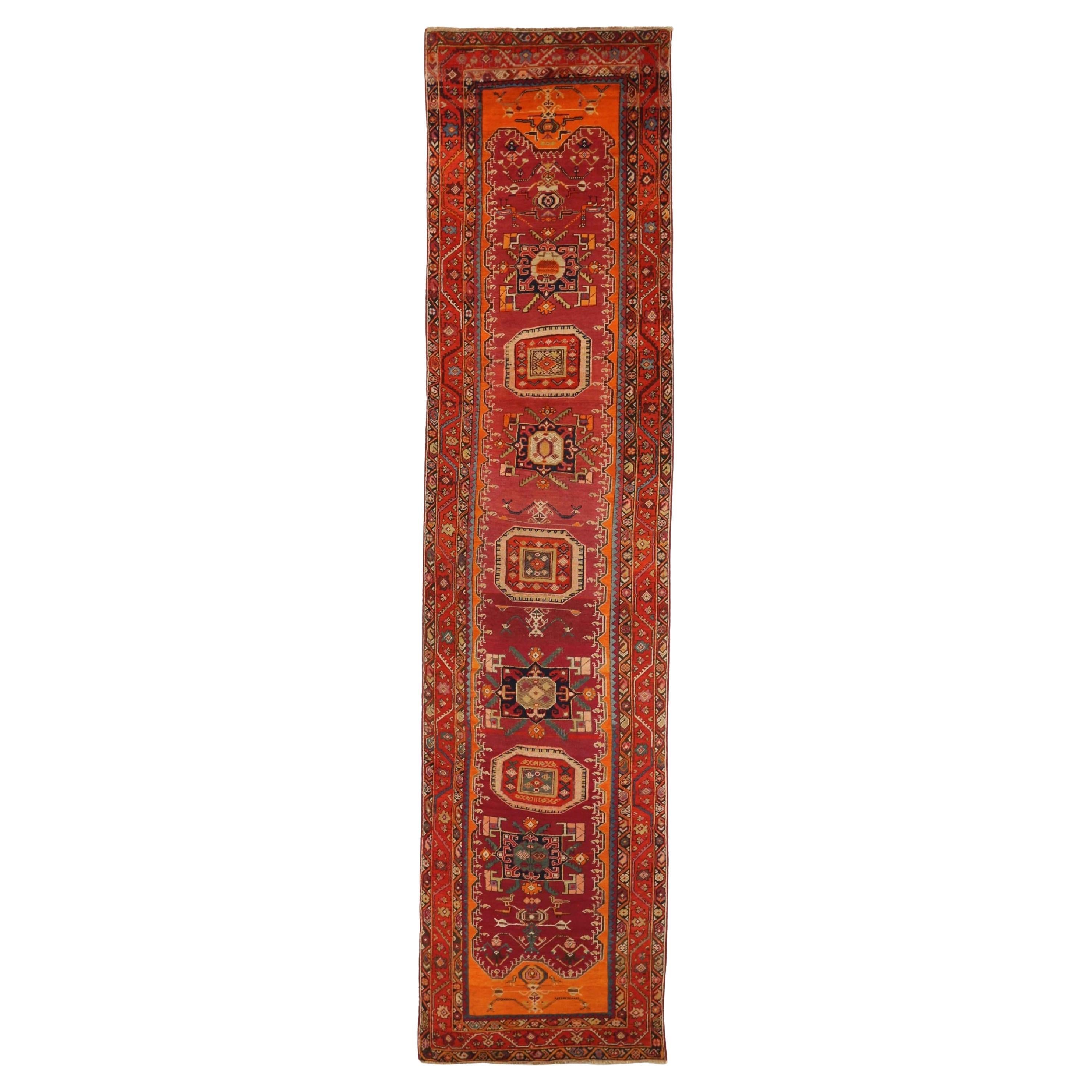 Russischer Karabagh-Läufer aus Wolle in Orange, Rosa und Rot 73400 im Angebot
