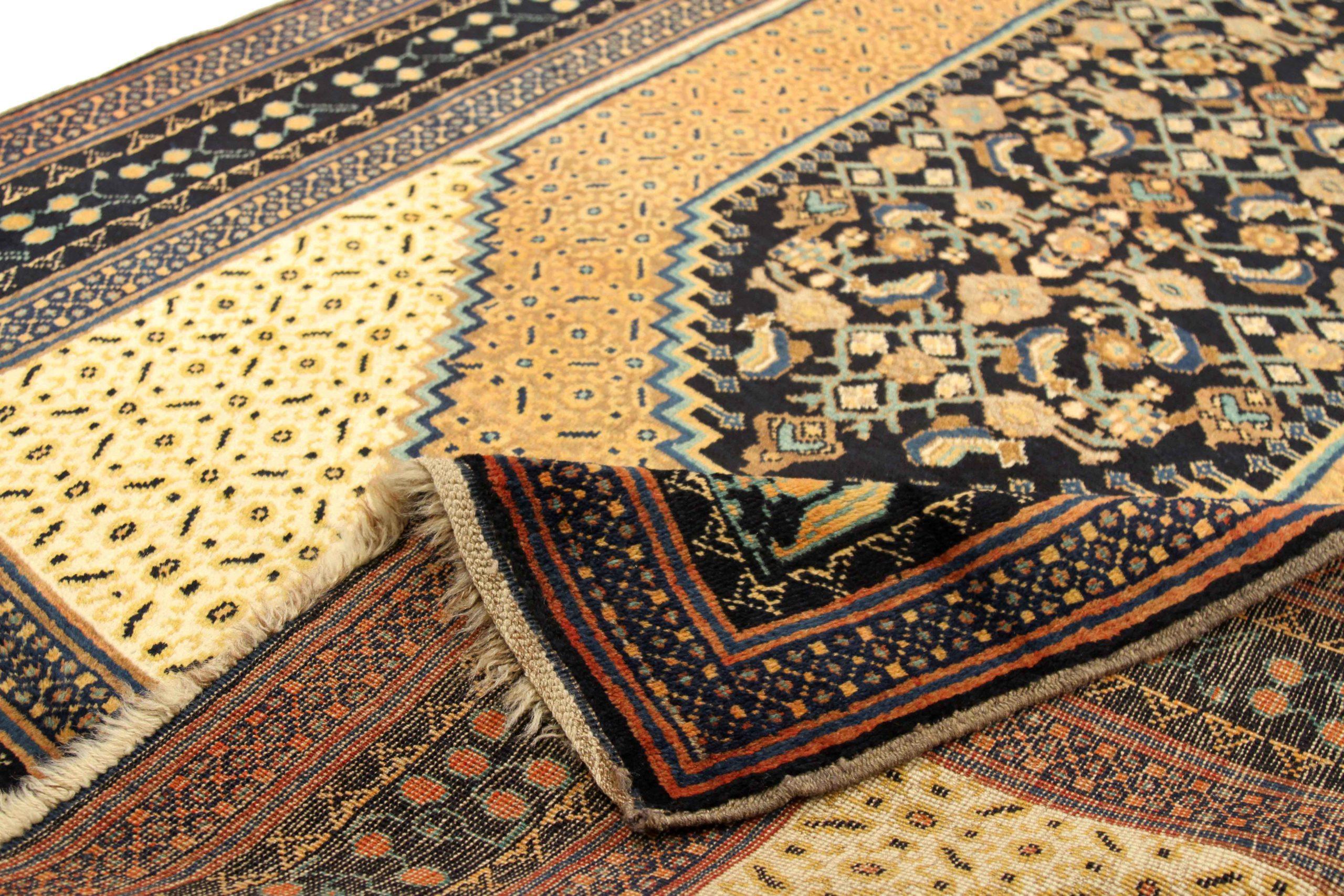 Russian Karabagh Small Rug - Wool Ivory Navy Blue Yellow - 75045 In Excellent Condition For Sale In Dallas, TX