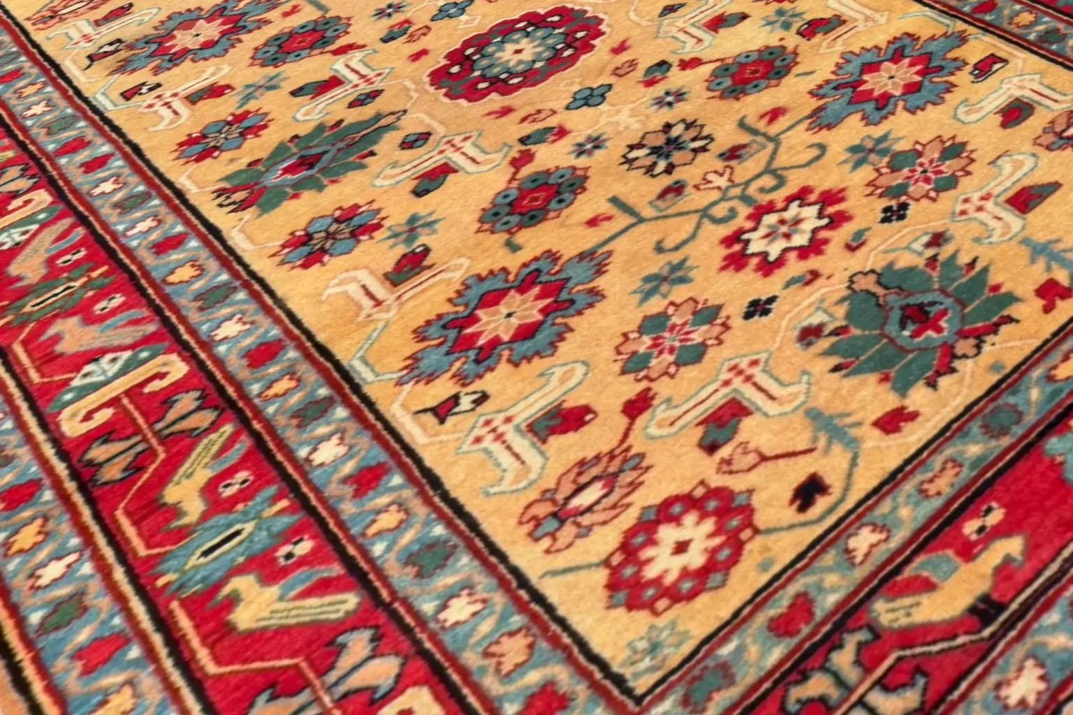 Petit tapis russe Karabagh datant d'environ 1910 - Laine bleu rouge jaune 72196 en vente 1