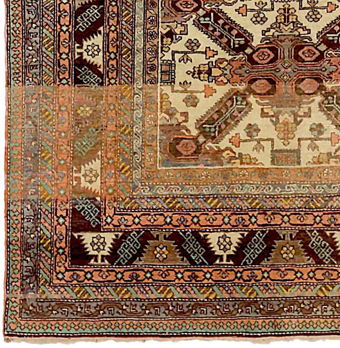 Russischer Karabagh Kleiner Teppich CIRCA 1910 - Wolle Braun Elfenbein Rot 71151 im Zustand „Hervorragend“ im Angebot in Dallas, TX