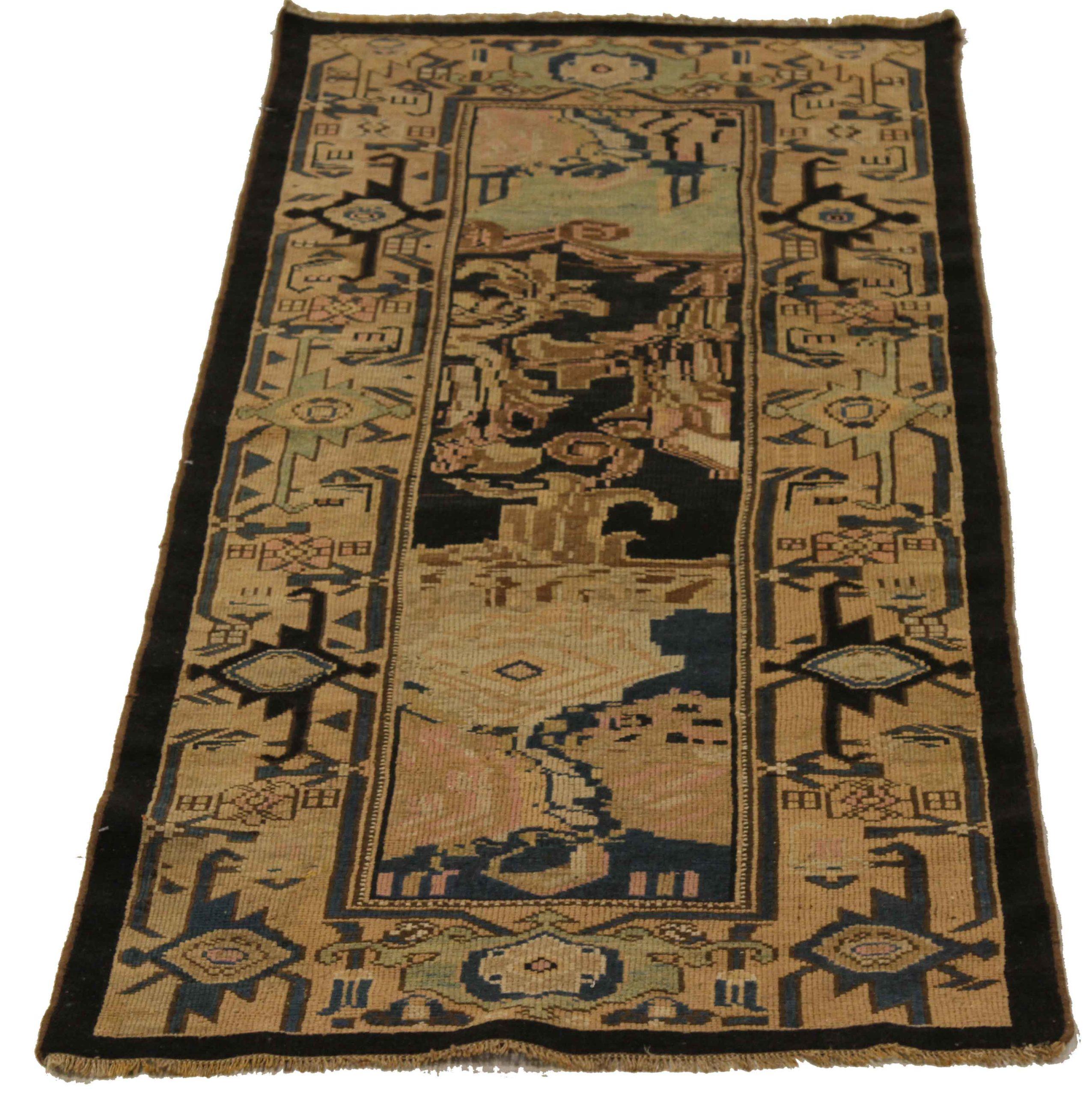 Découvrez l'élégance des tapis russes Kazak. Conçu avec une attention méticuleuse aux détails, ce design exclusif est parfait pour mettre en valeur votre espace.