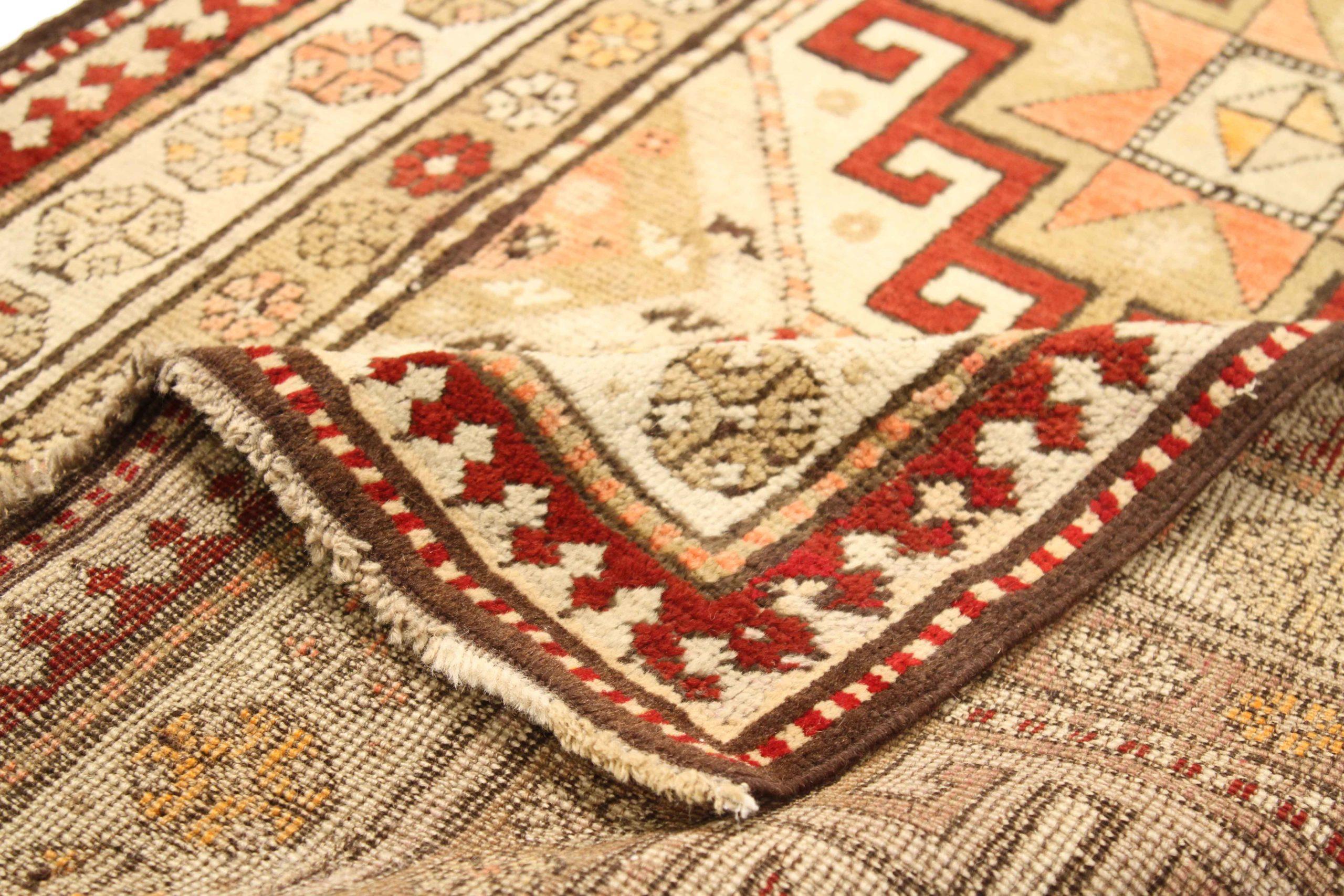 Russian Kazak Area Rugs - 11178 In Excellent Condition For Sale In Dallas, TX
