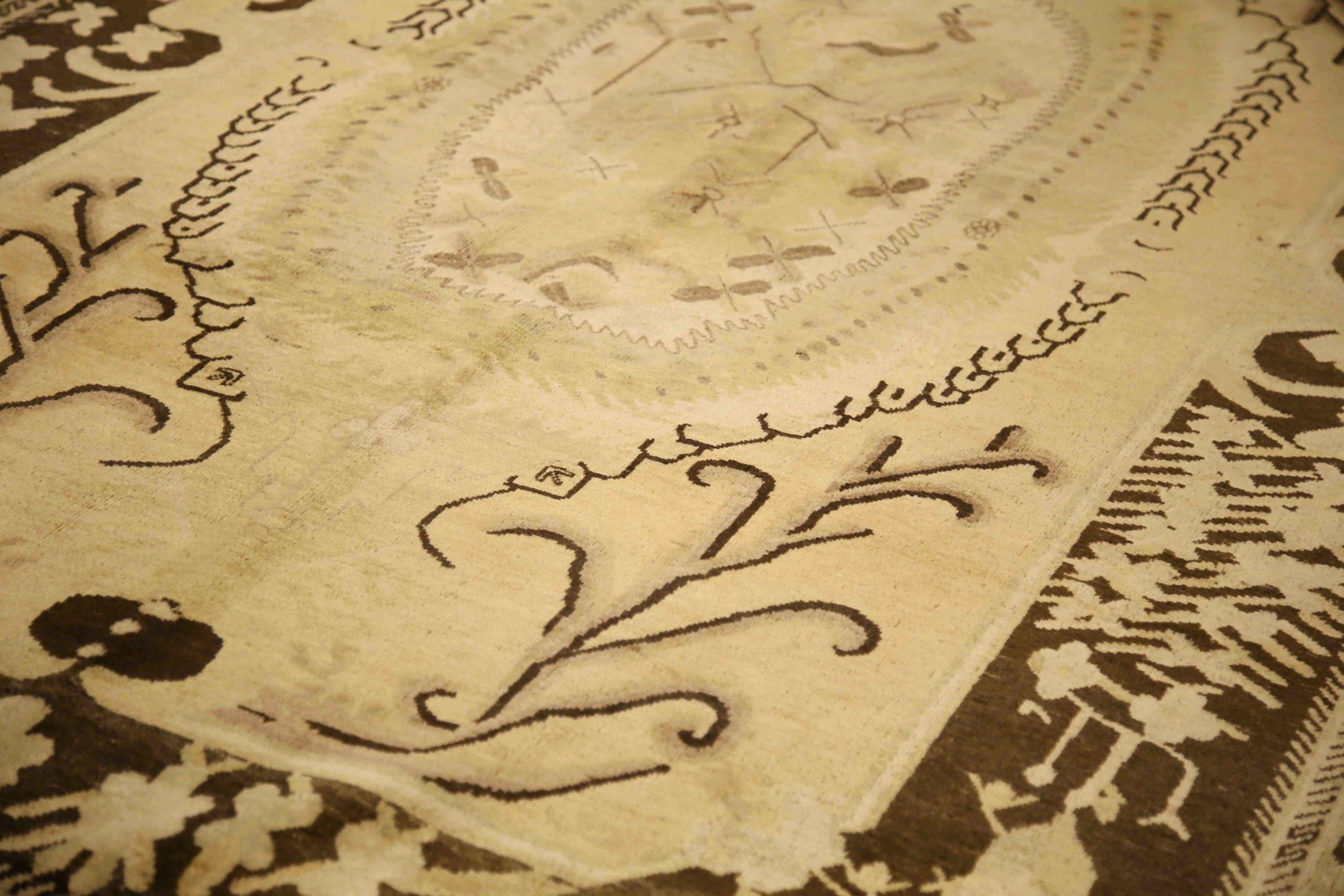 Russian Khotan Area Rugs - 11706 In Excellent Condition For Sale In Dallas, TX