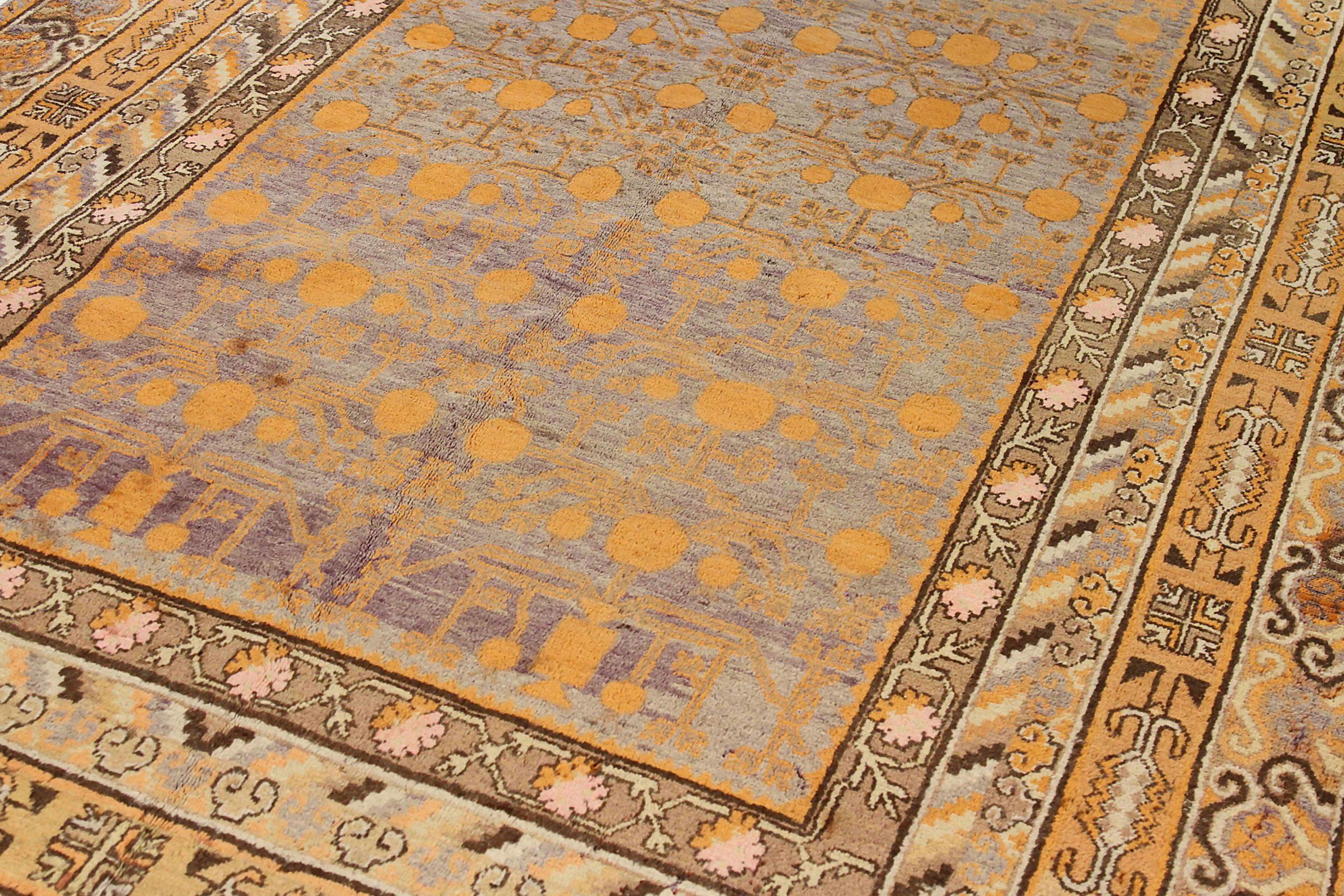 Russian Khotan Area Rugs - Wool Ivory Purpel Yellow 71821 In Excellent Condition For Sale In Dallas, TX