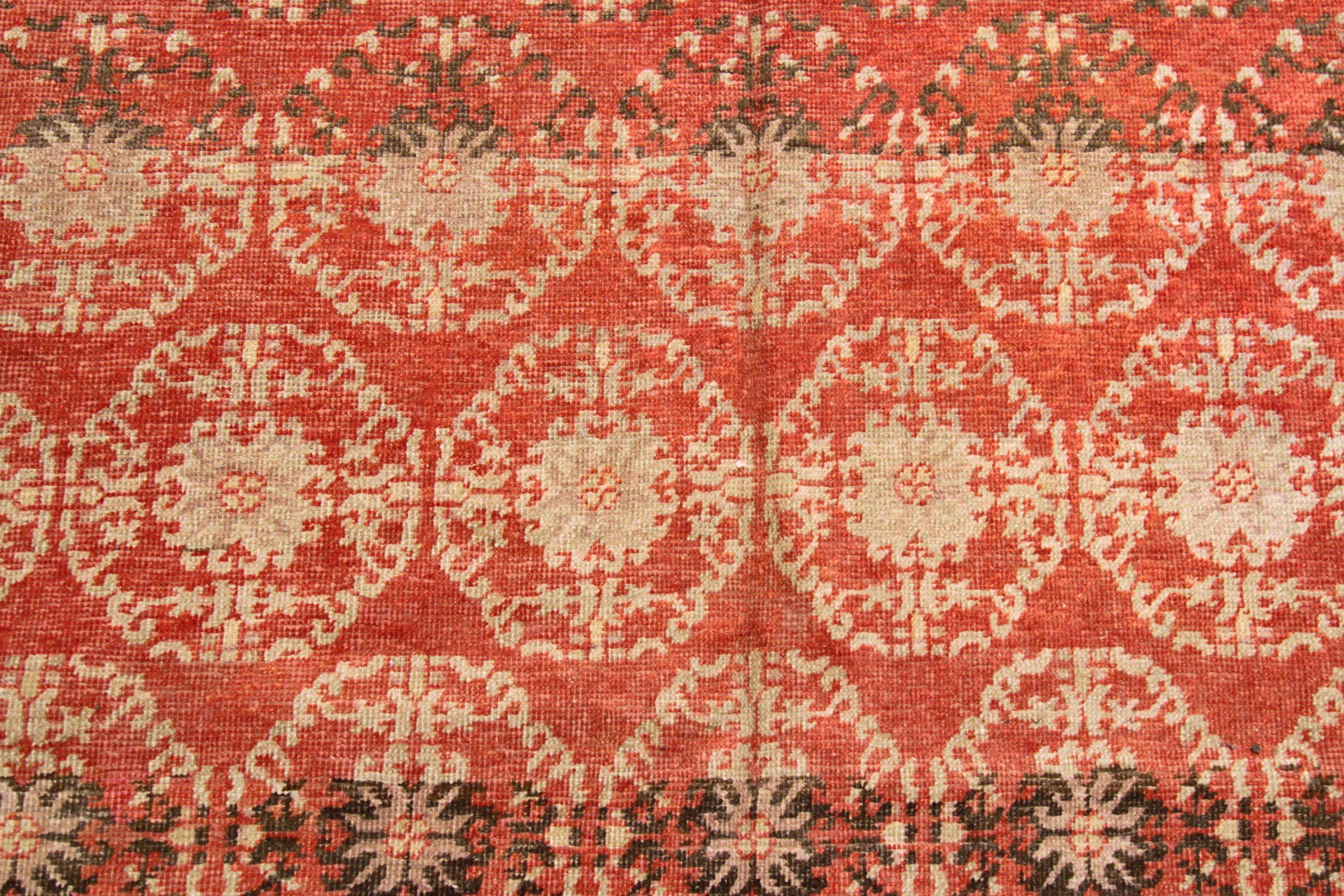 20ième siècle Tapis russe Khotan Circa 1910 - Laine Brown Ivoire Rouge 73114 en vente