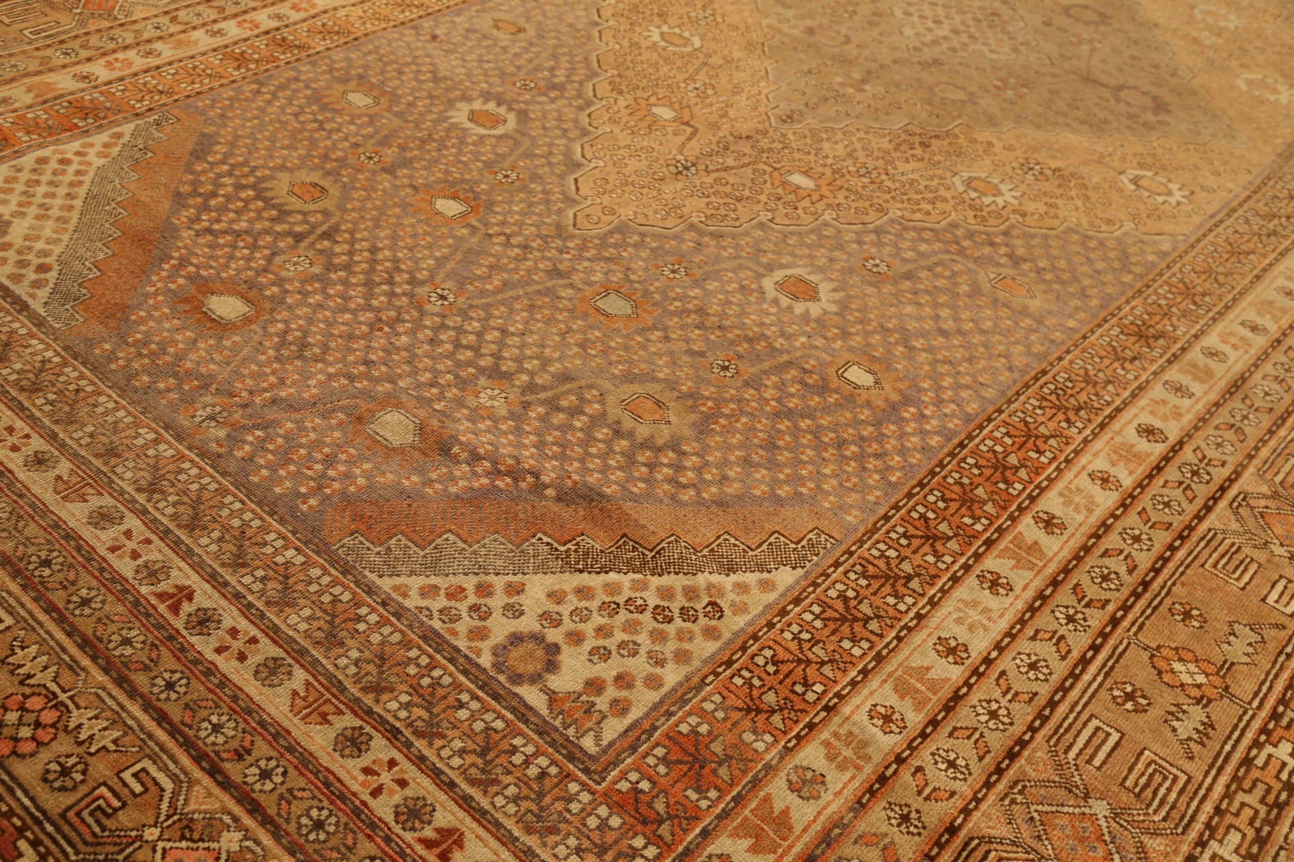 Russische Khotan-Teppiche – Design – 10377 im Zustand „Hervorragend“ im Angebot in Dallas, TX