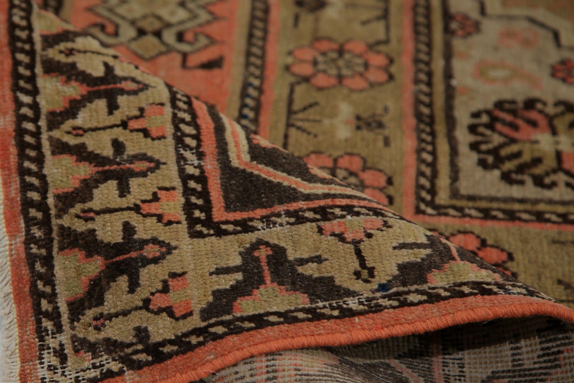 Russische Khotan Teppiche - Wolle Braun Rosa Taupe Design - 97994 (20. Jahrhundert) im Angebot