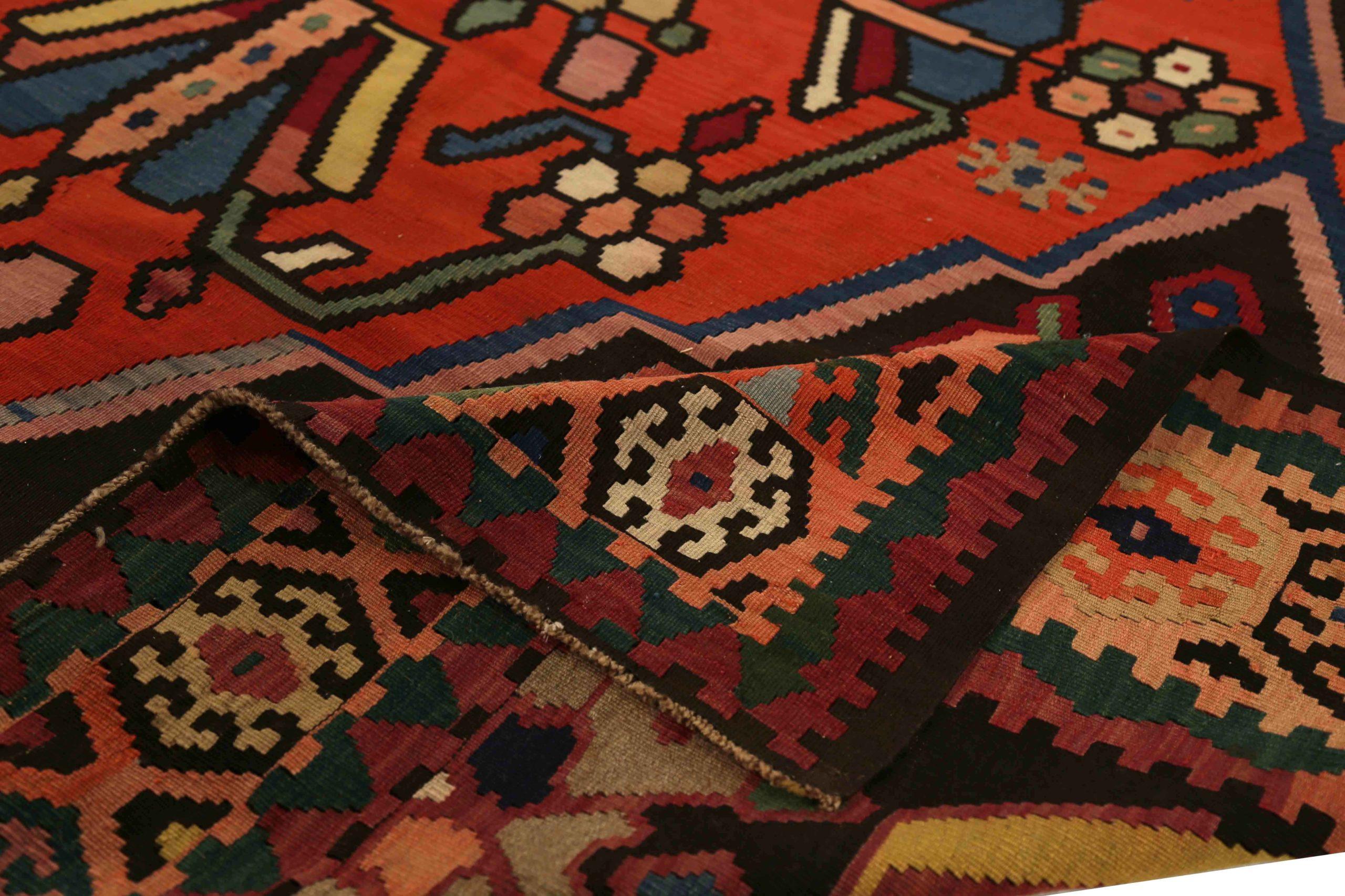 20th Century Russian Kilim Area Rugs - 68086 For Sale