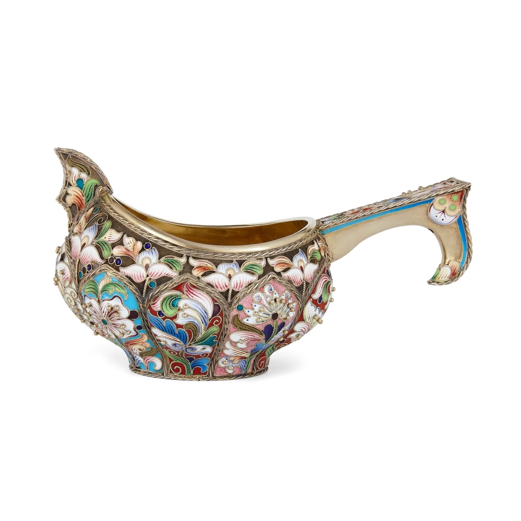 Russian Kovsch in Silver Gilt, Cloisonné Enamel and Silver Pearl For Sale