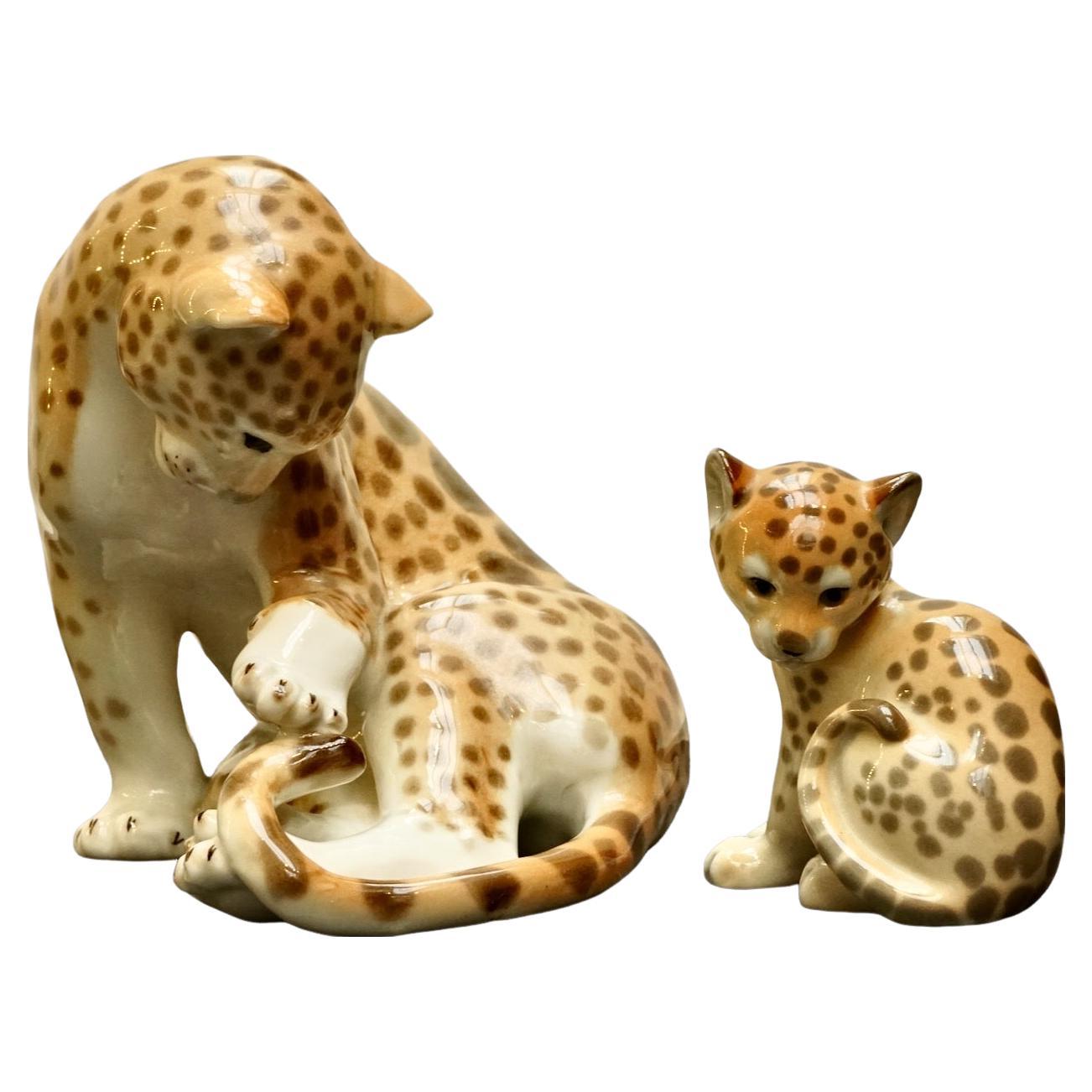 Russian Lomonosov Porcelain Large Mother Cheetah and Cub Figurines Hand Painted For Sale