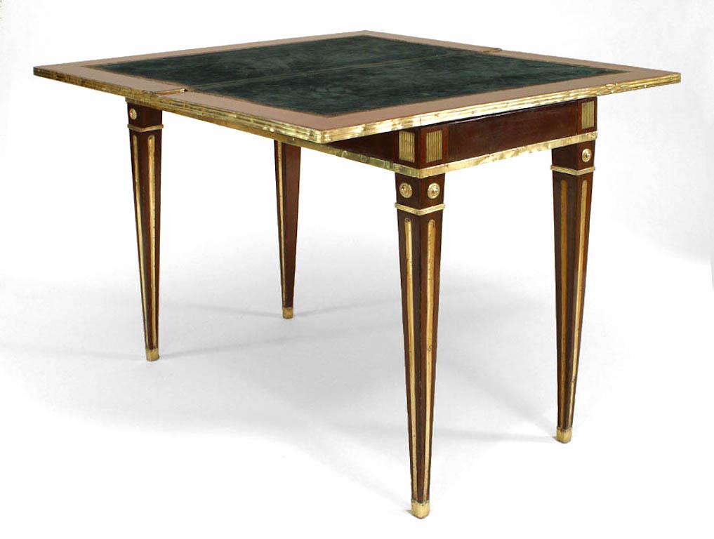 Russian Neoclassic Mahogany Game Table In Good Condition For Sale In New York, NY