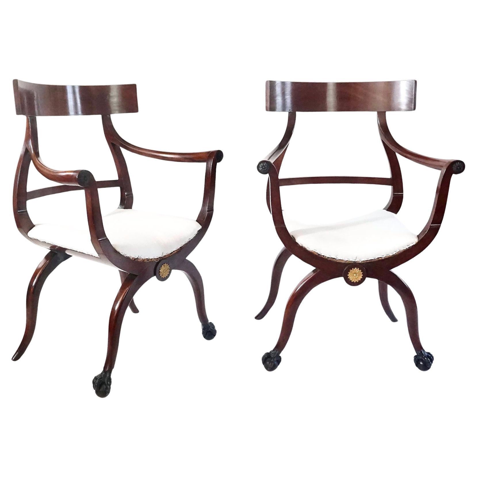 Russian Neoclassical Mahogany Armchairs, Pair, circa 1800 For Sale