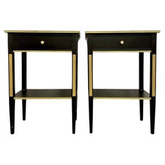 Russischer neoklassizistischer Stil, Hollywood Regency, Nachttische, bemaltes Holz, Bronze