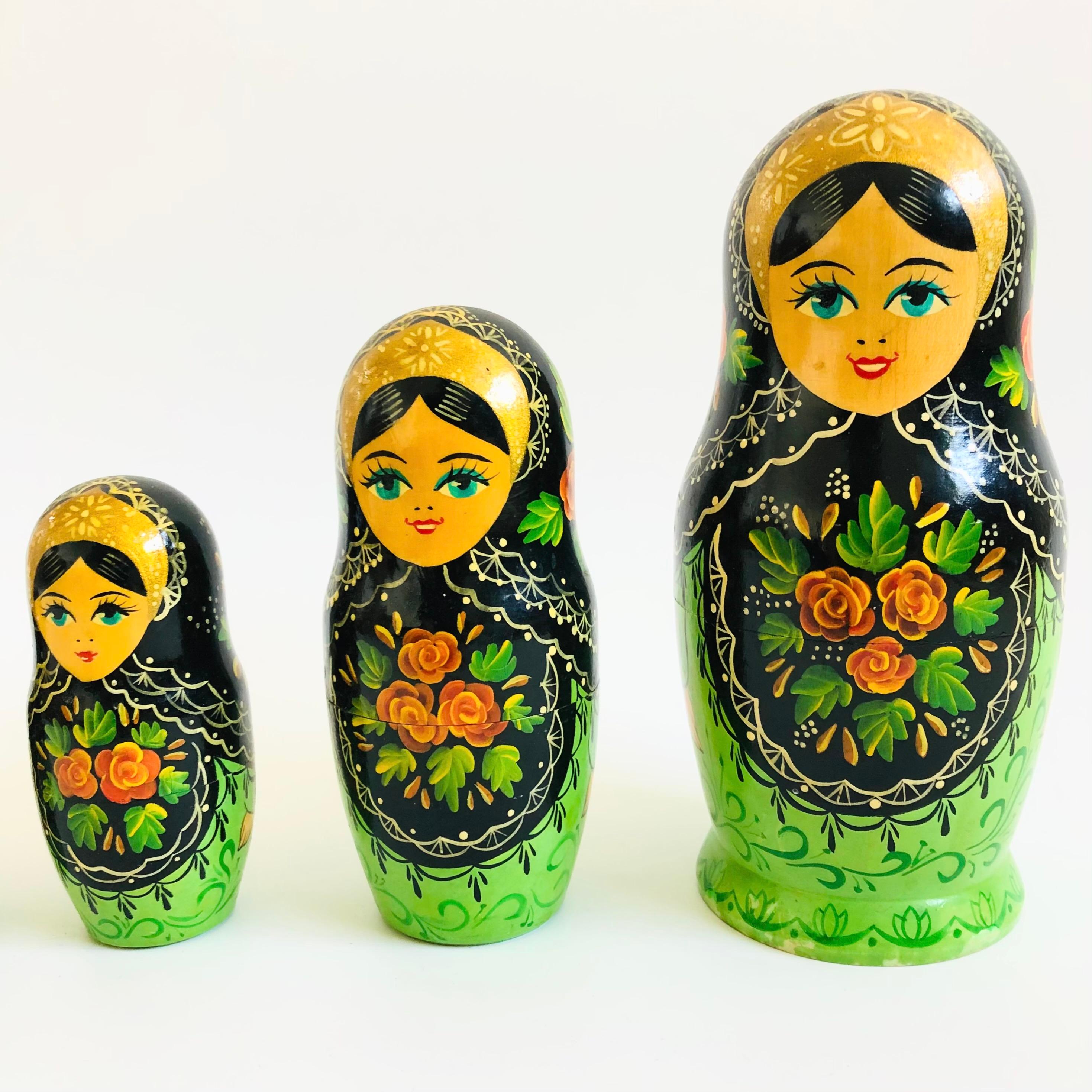Russian Nesting Dolls - Set of 8 - Ceprueb Nocag In Good Condition In Fairfield, CA