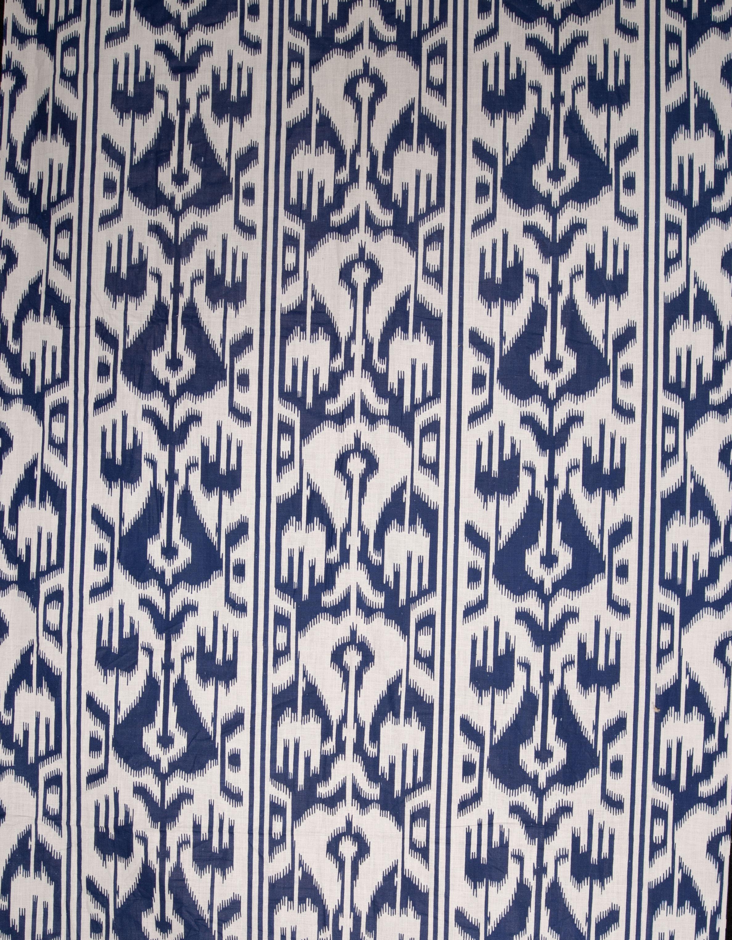These type of Russian prints that are also called 'trade cloth' since they were made for Central Asian markets. They were used to make blankets and dresses, and also used for the lining of ikat chapans.