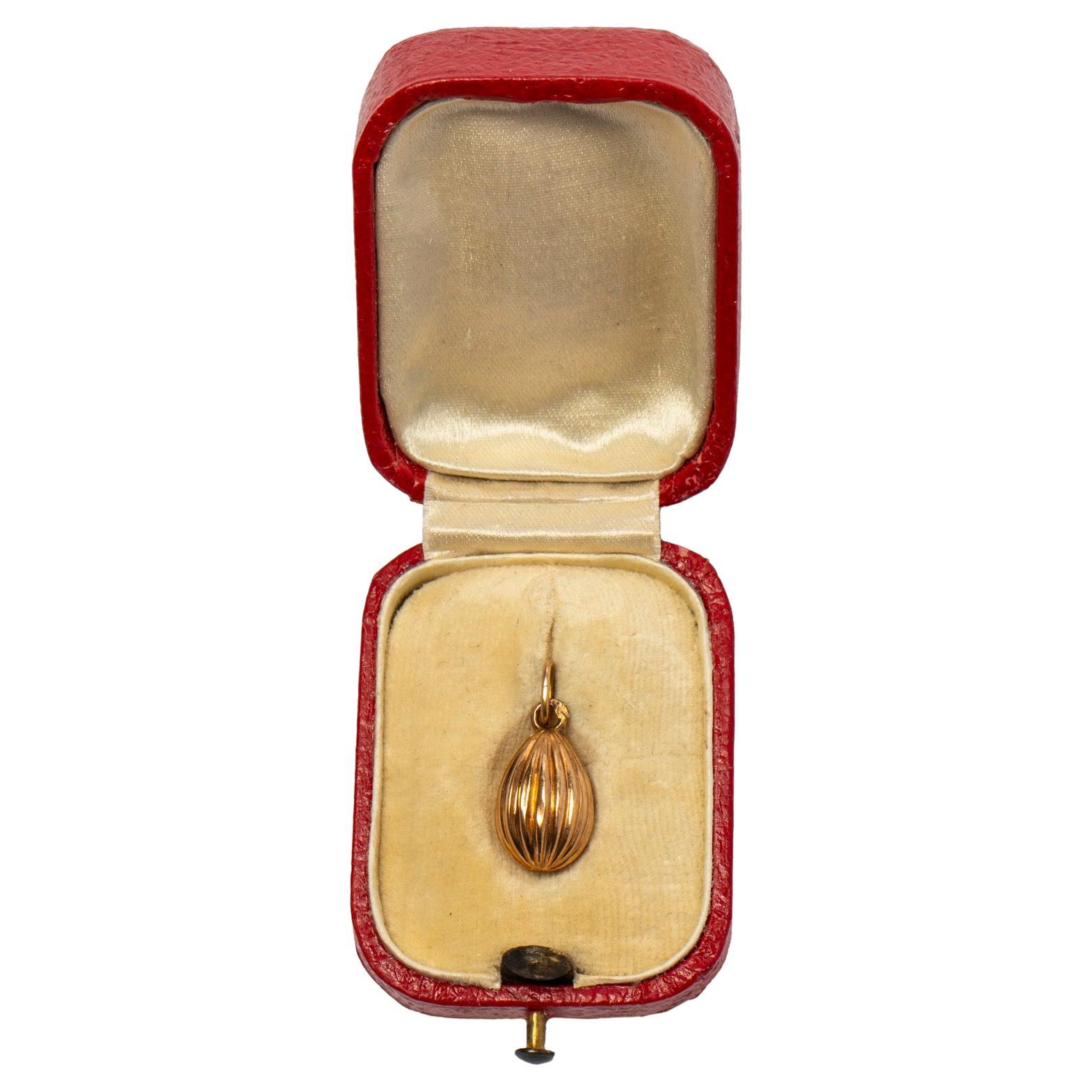 Russian Reeded Gold Easter Egg Pendant, circa 1910