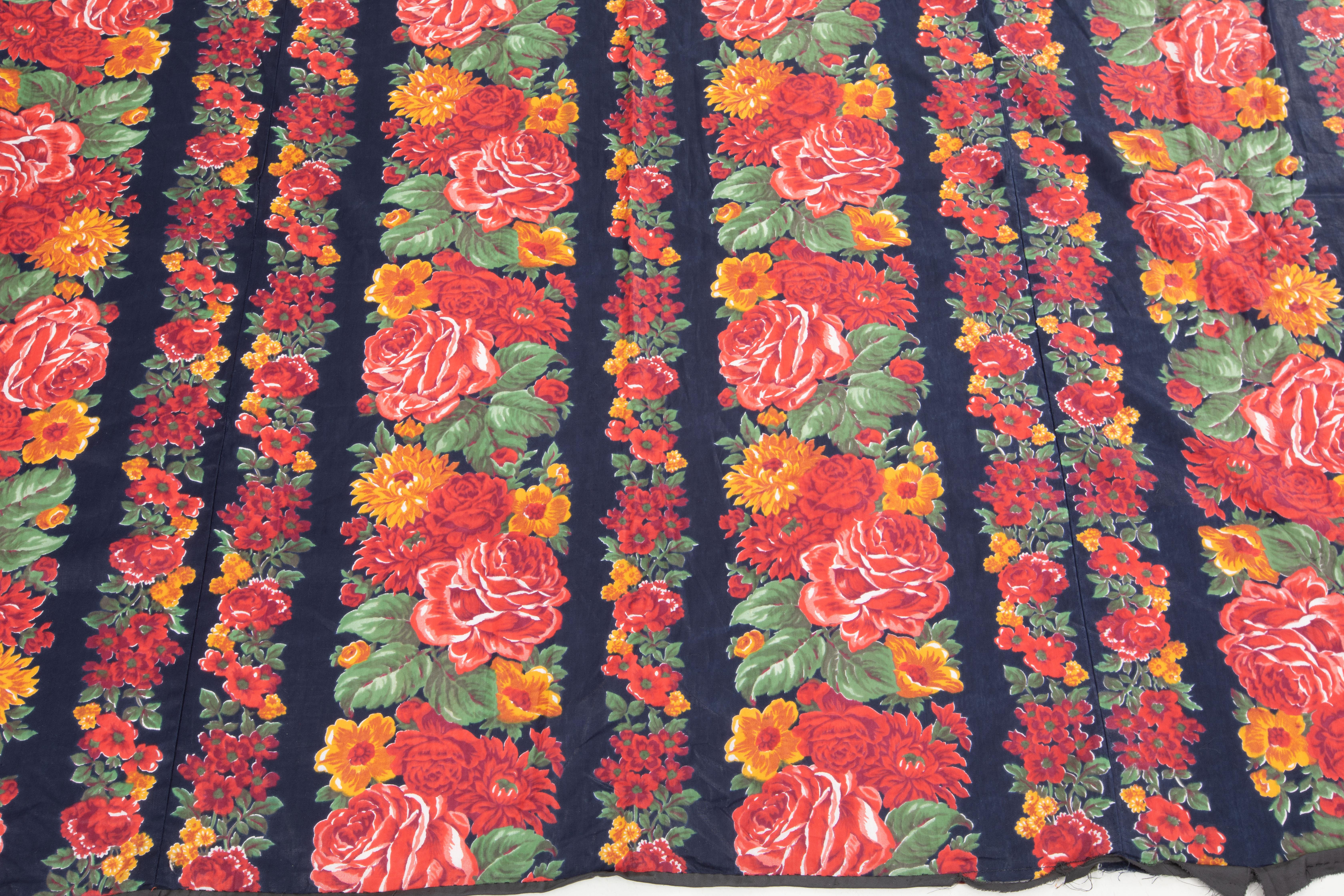 Russian Roller Printed Cotton Fabric Panel, Mid-20th Century or Earlier In Good Condition For Sale In Istanbul, TR