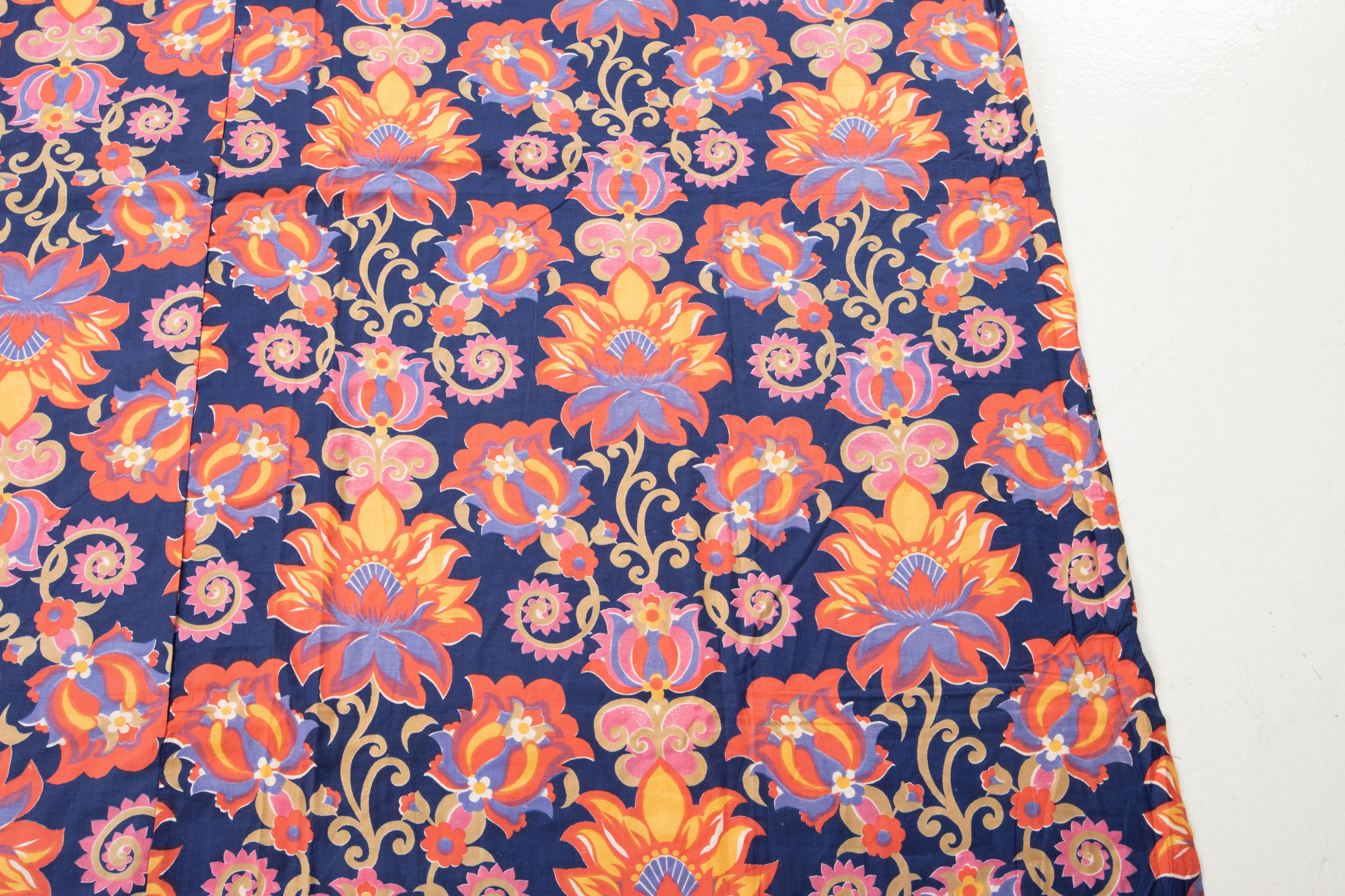 Russian Roller Printed Cotton Fabric Panel, Mid-20th Century or Earlier For Sale 1