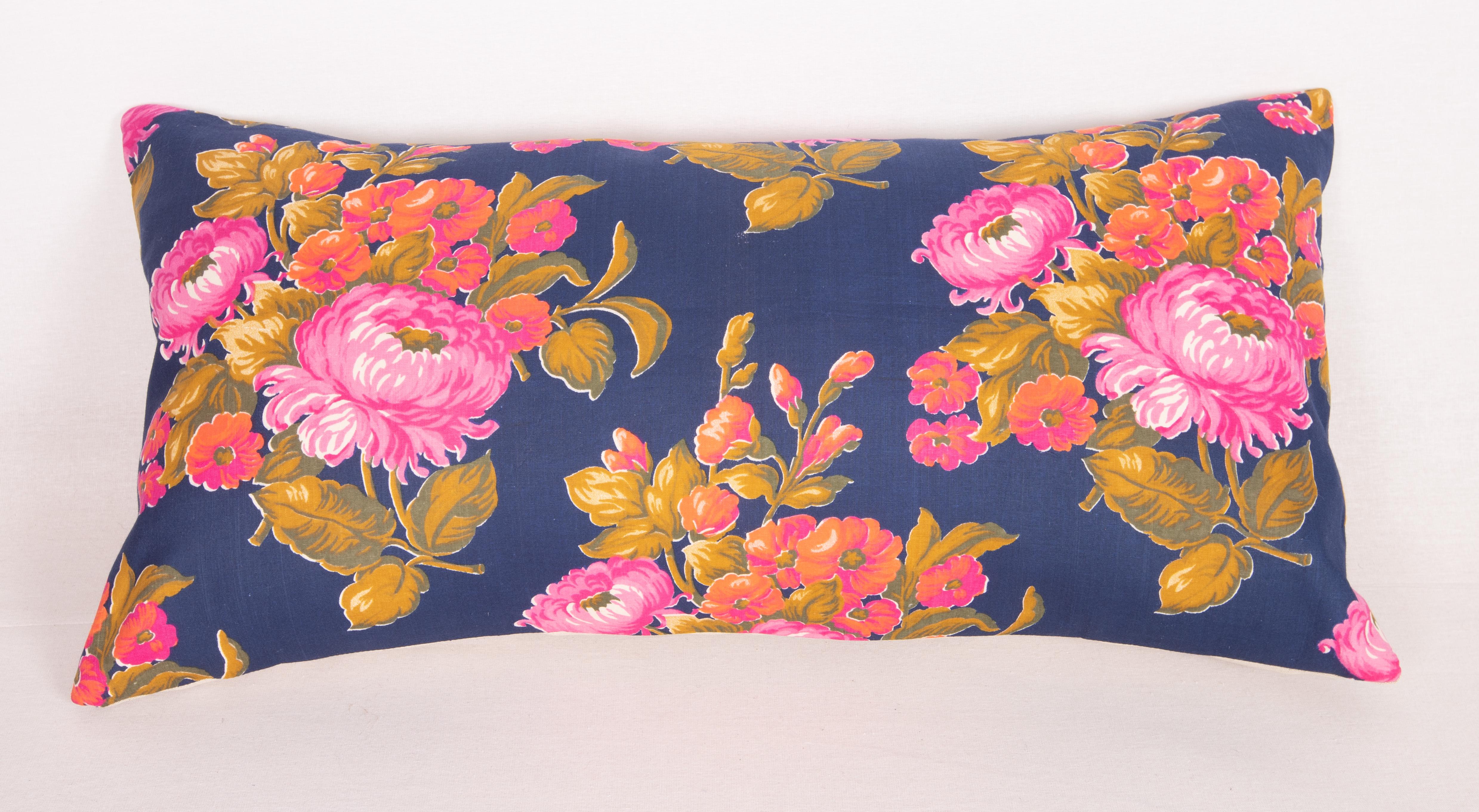 Cotton Russian Roller Printed Pillow Covers, Mid 20th C. For Sale
